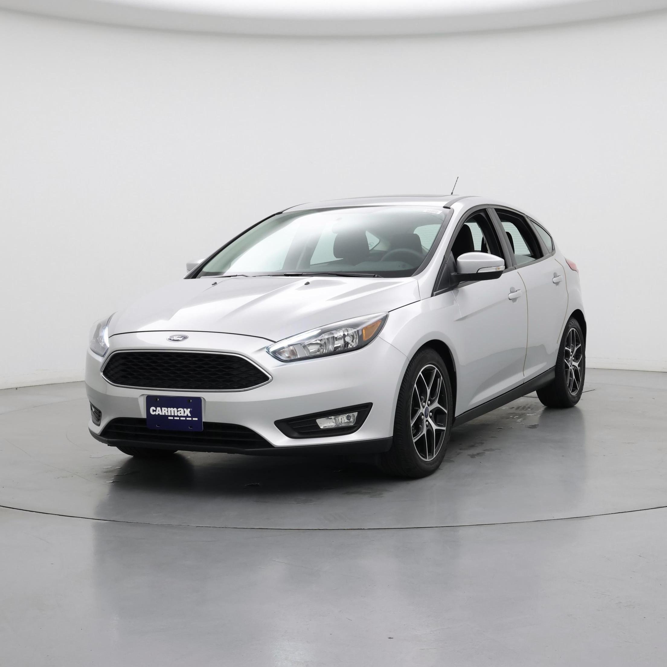 Thumbnail: 2017 Ford Focus - 4