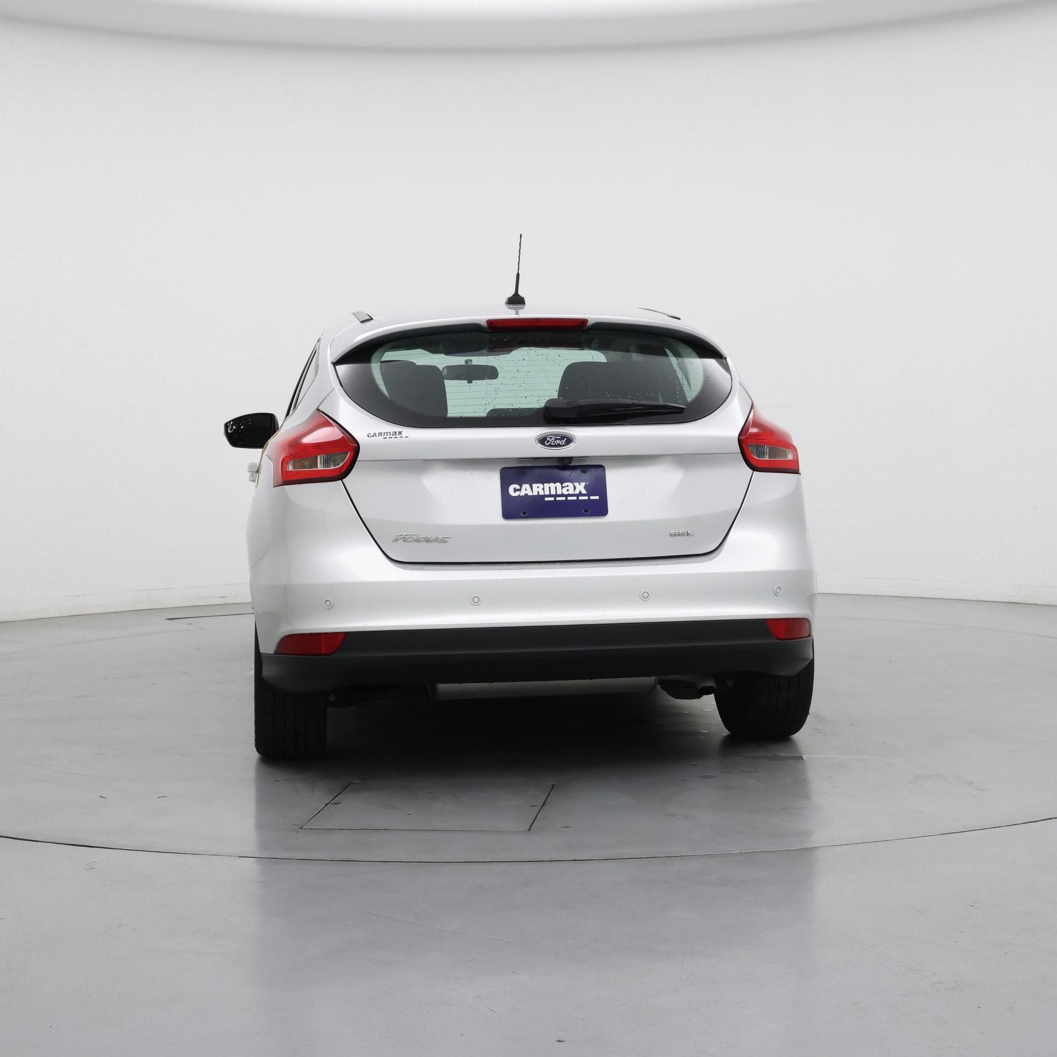 Thumbnail: 2017 Ford Focus - 6