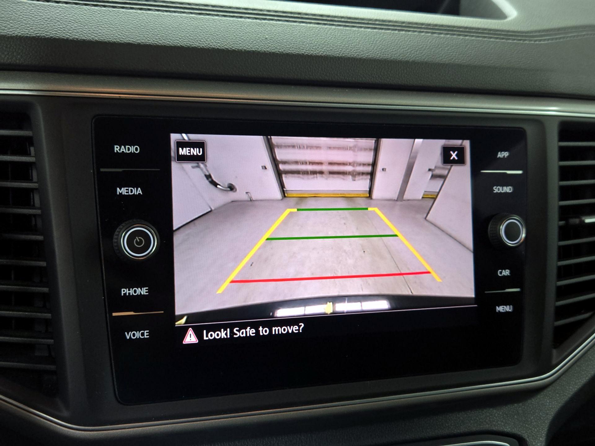 Thumbnail: 2019 Volkswagen Atlas - 14