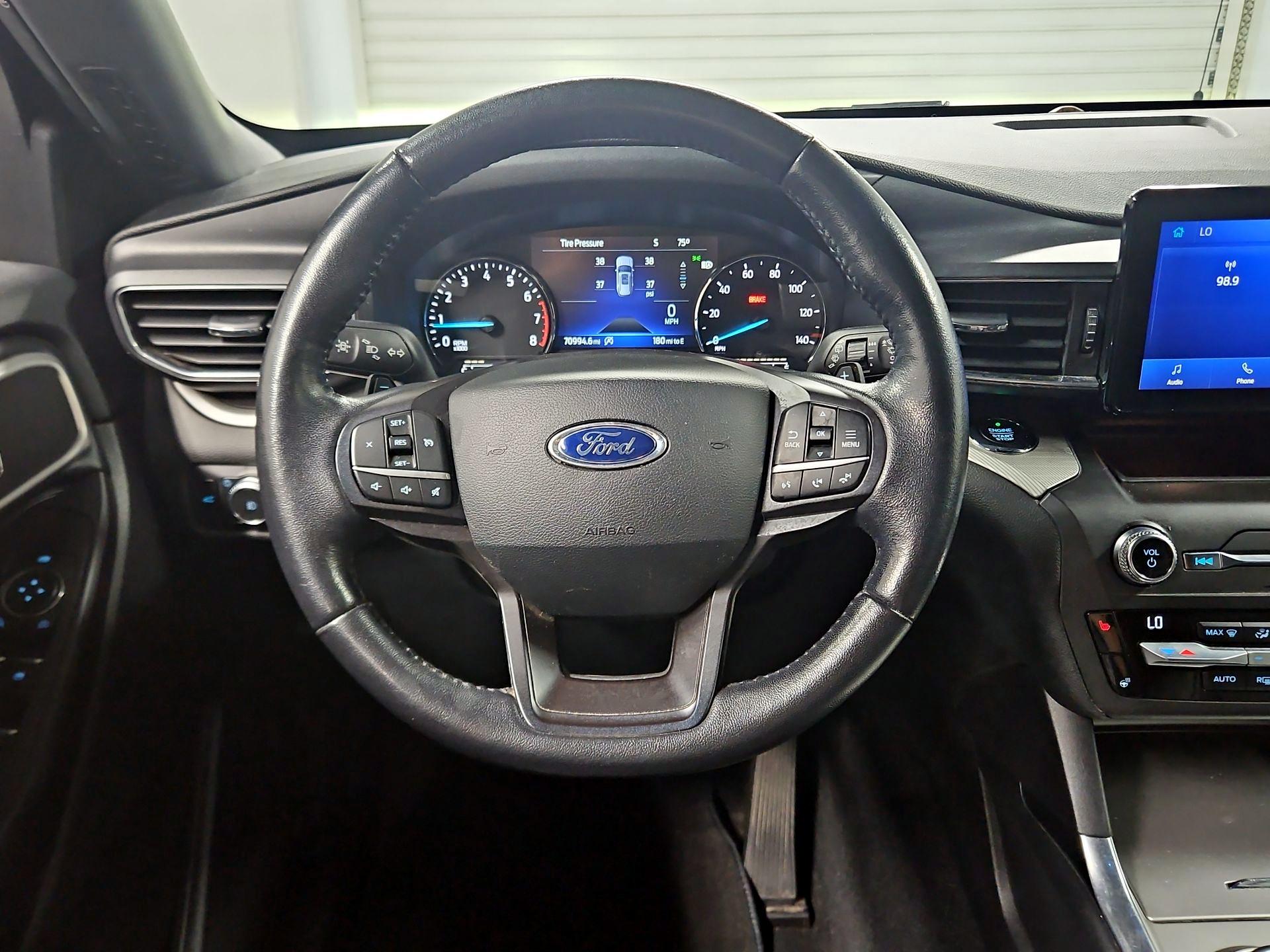 Thumbnail: 2020 Ford Explorer - 10