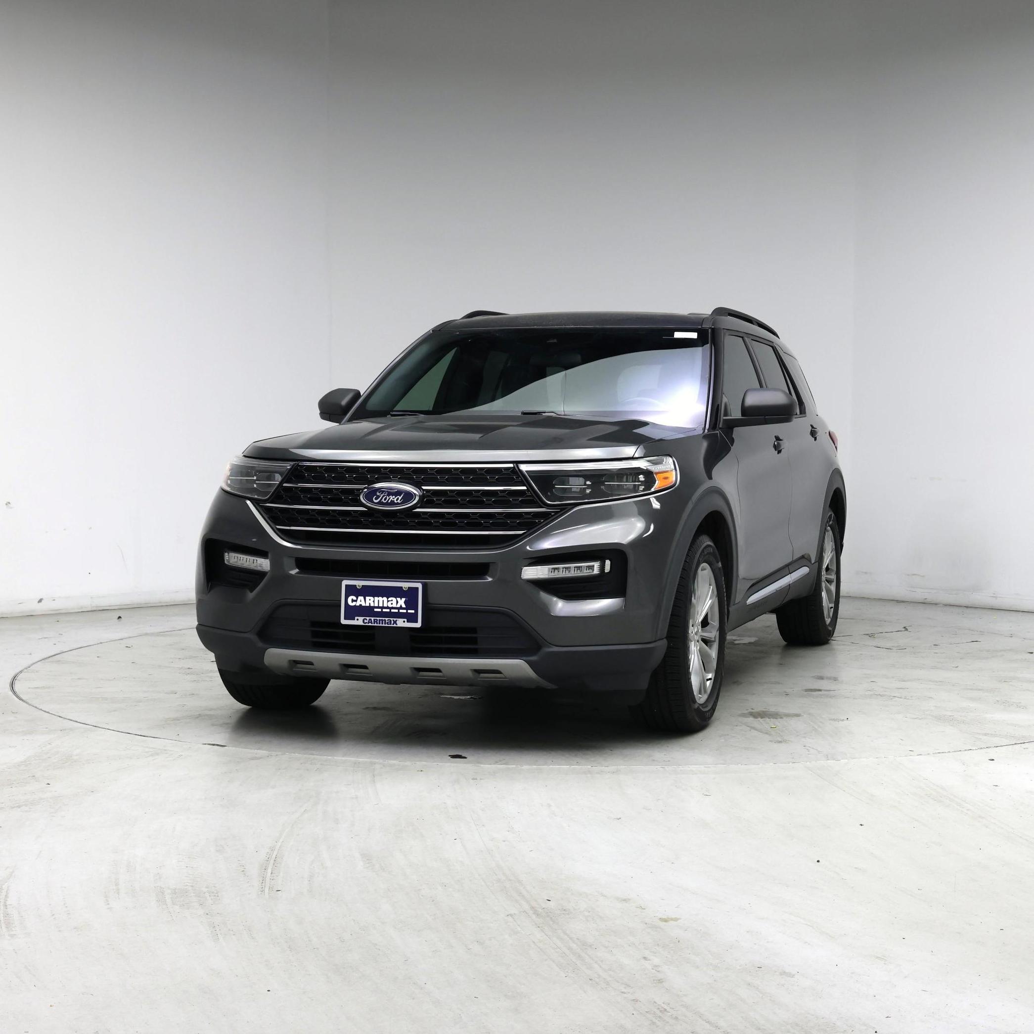 Thumbnail: 2020 Ford Explorer - 4