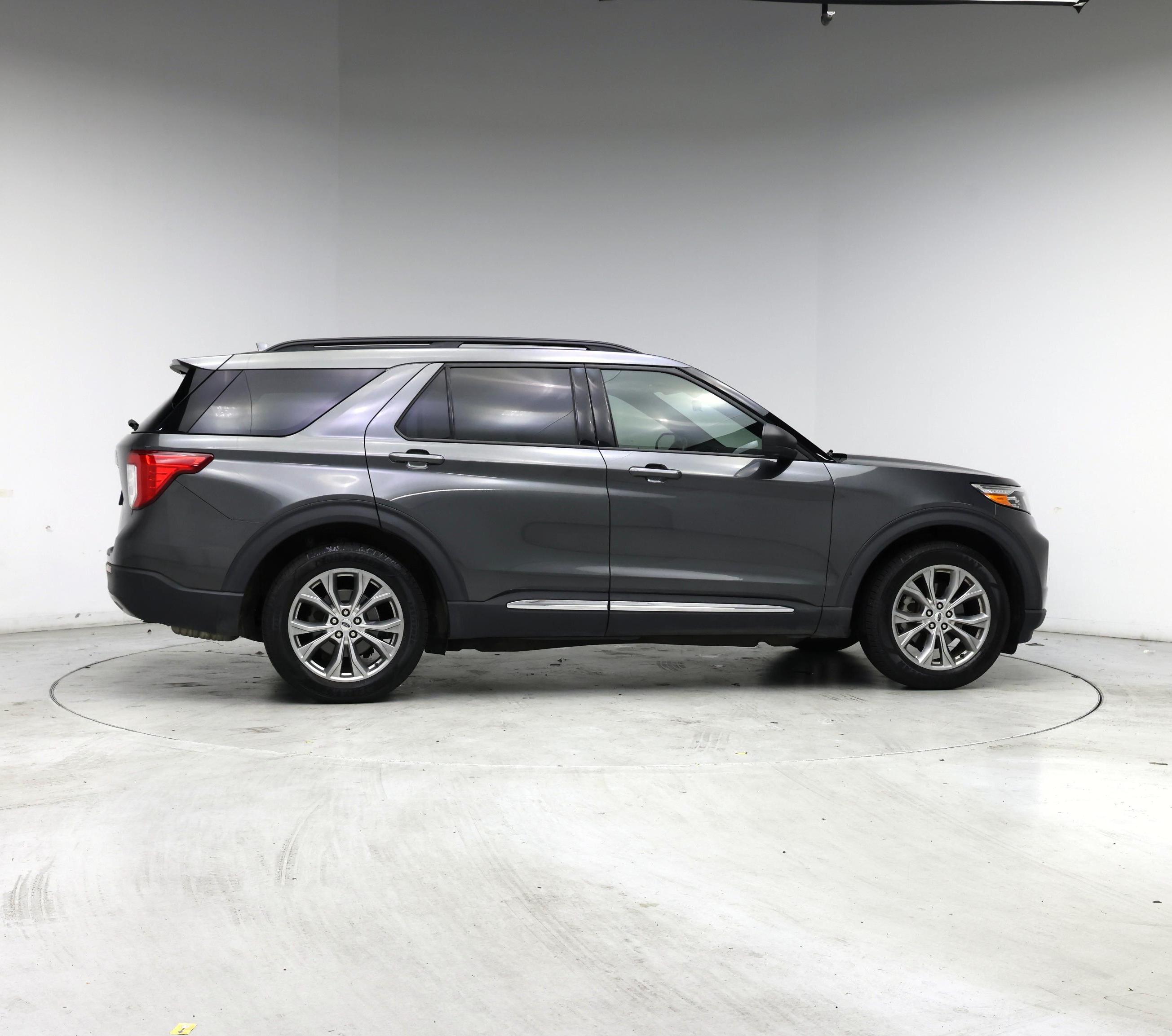 Thumbnail: 2020 Ford Explorer - 7