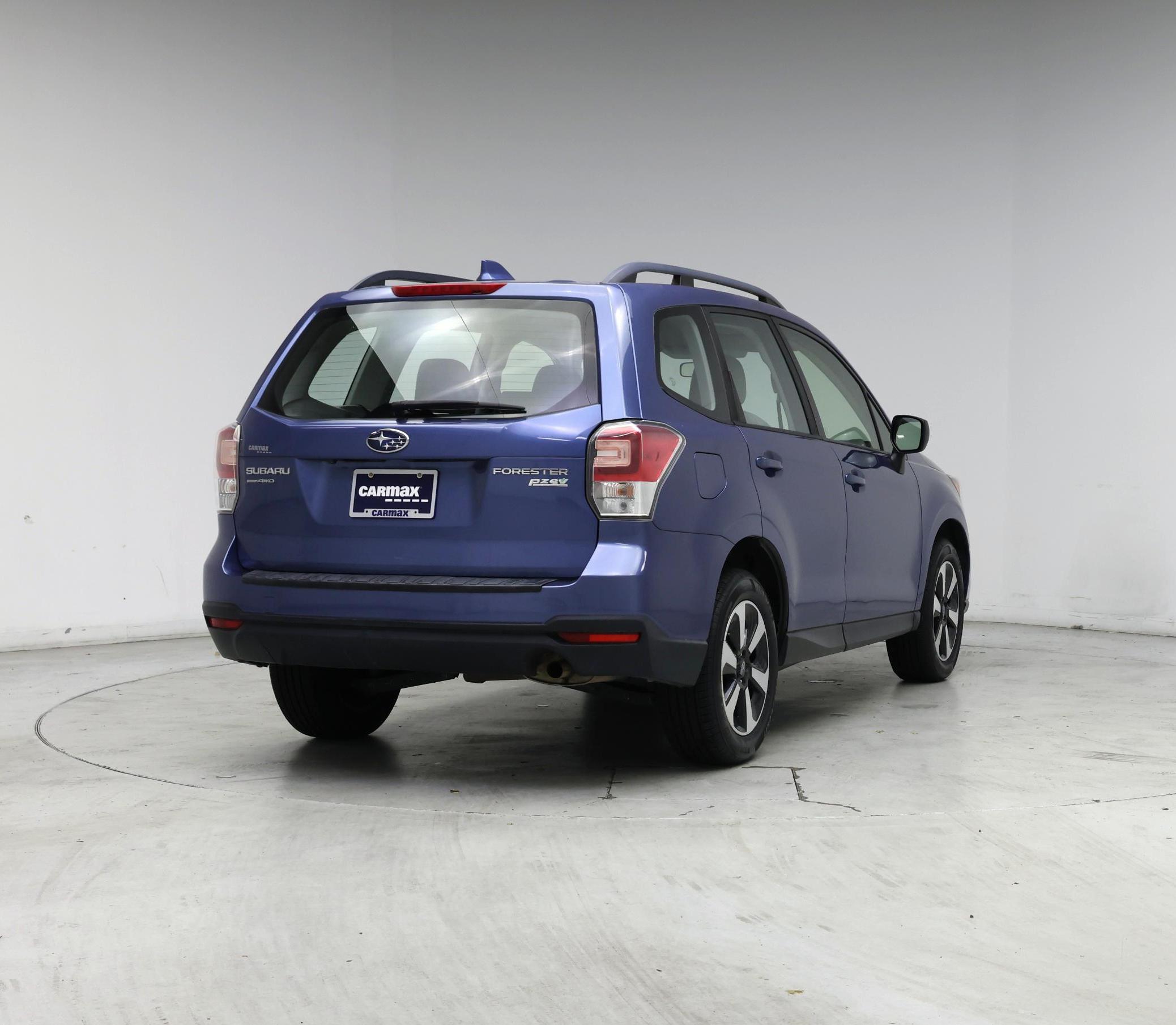 Thumbnail: 2017 Subaru Forester - 8
