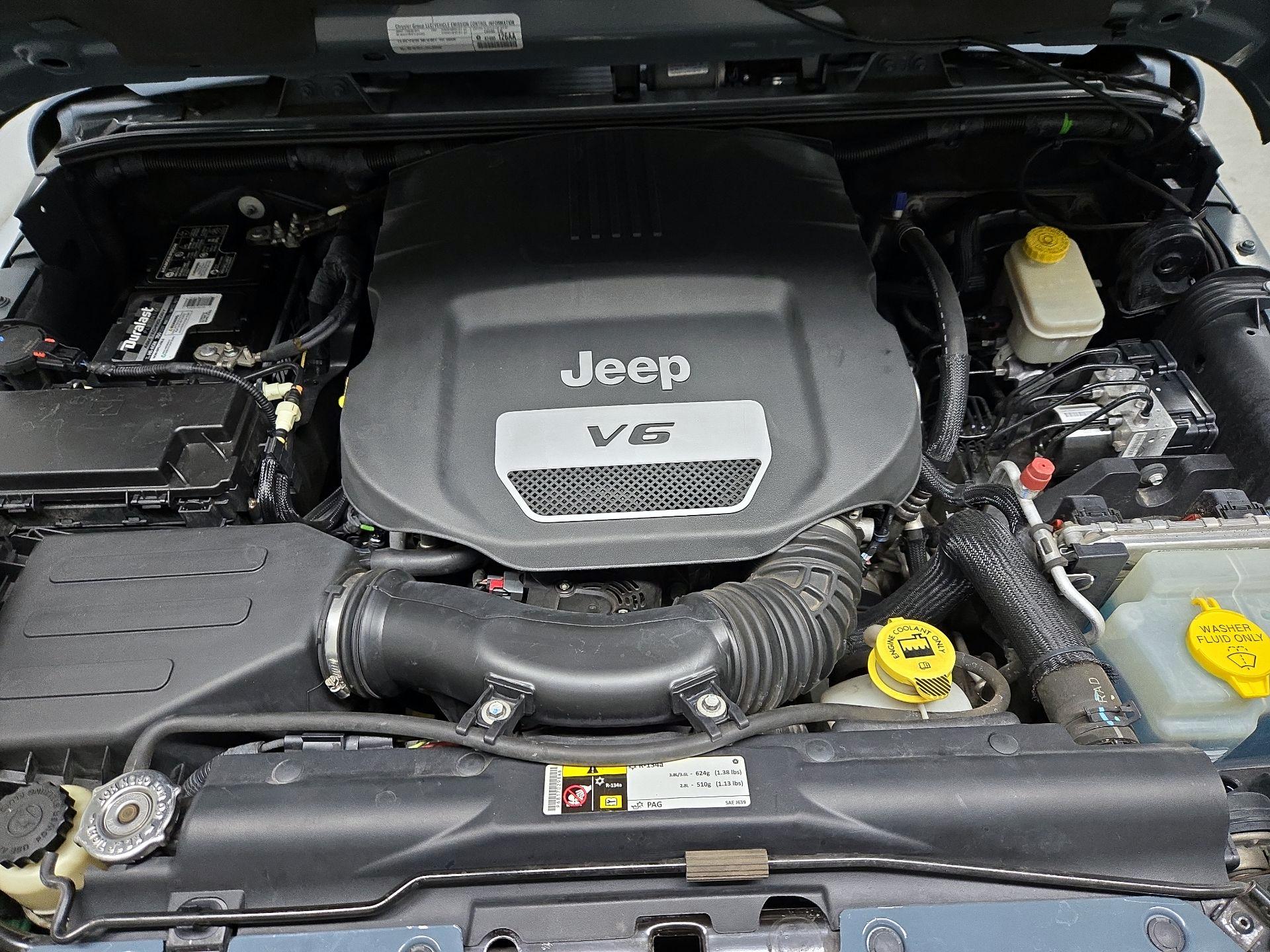 Thumbnail: 2015 Jeep Wrangler - 20
