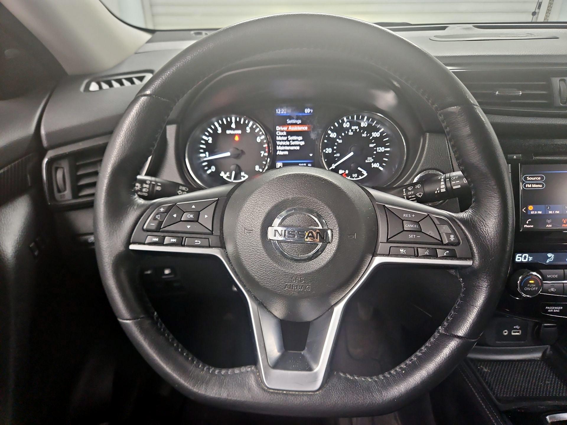 Thumbnail: 2018 Nissan Rogue - 10