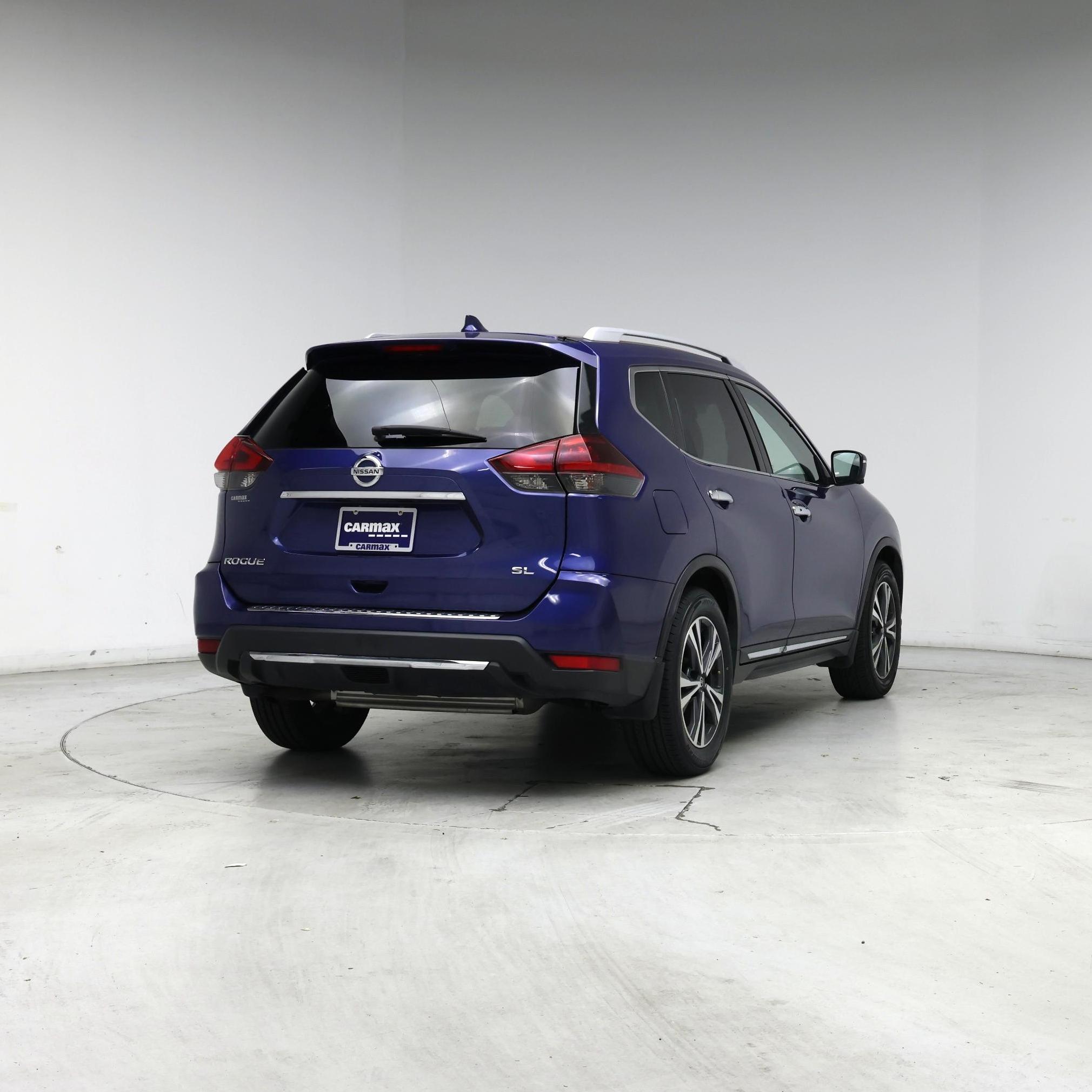 Thumbnail: 2018 Nissan Rogue - 8