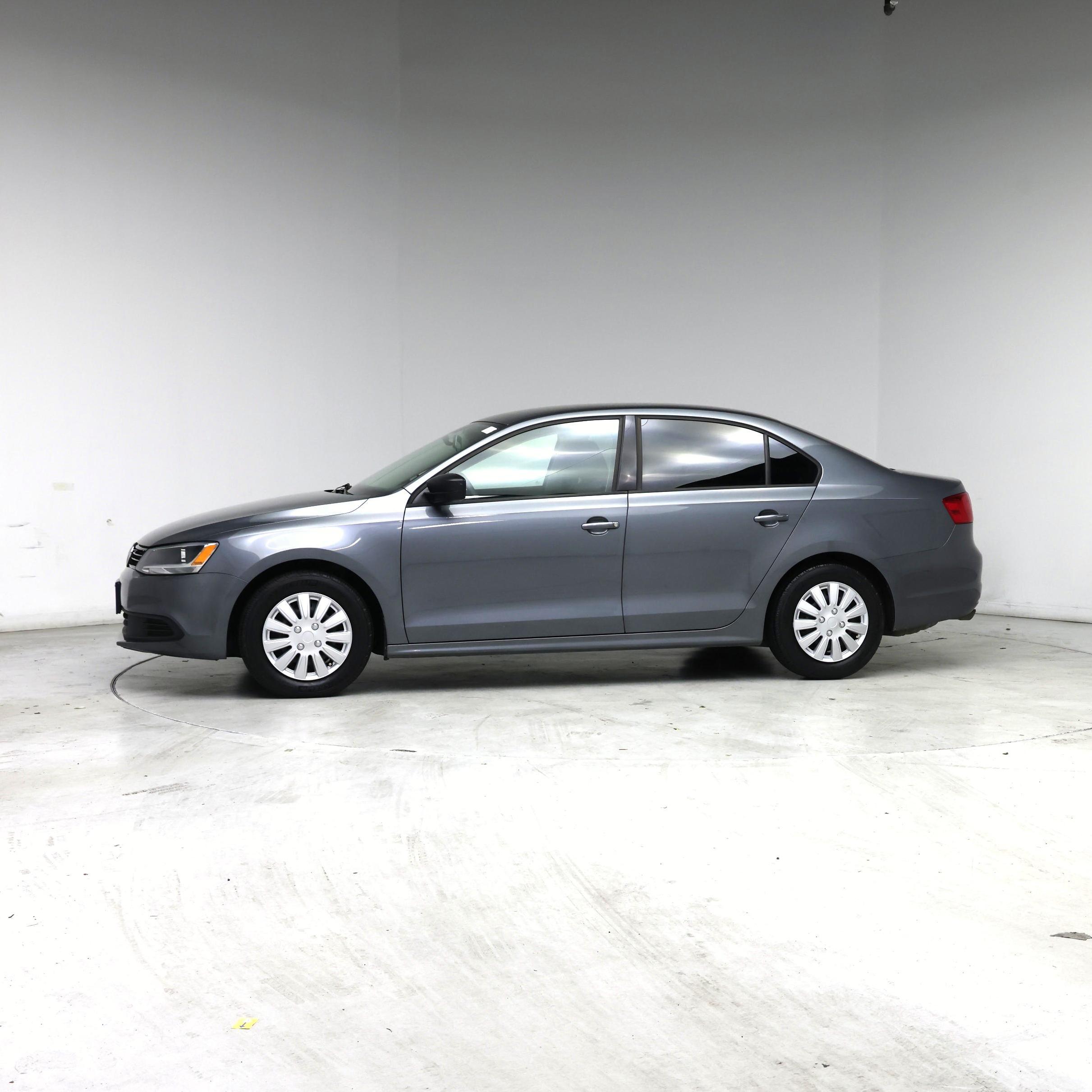 Thumbnail: 2014 Volkswagen Jetta - 3