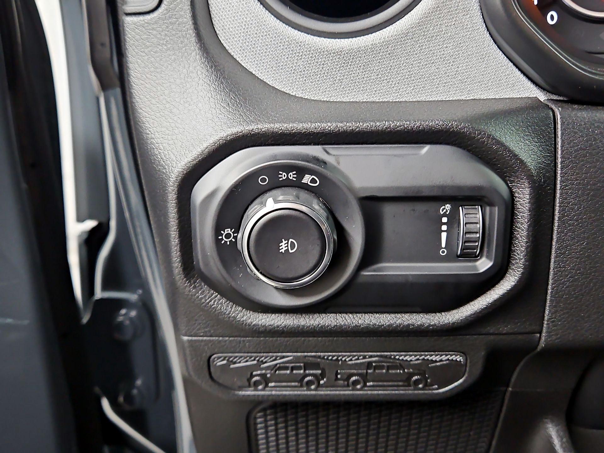 Thumbnail: 2025 Jeep Wrangler - 13