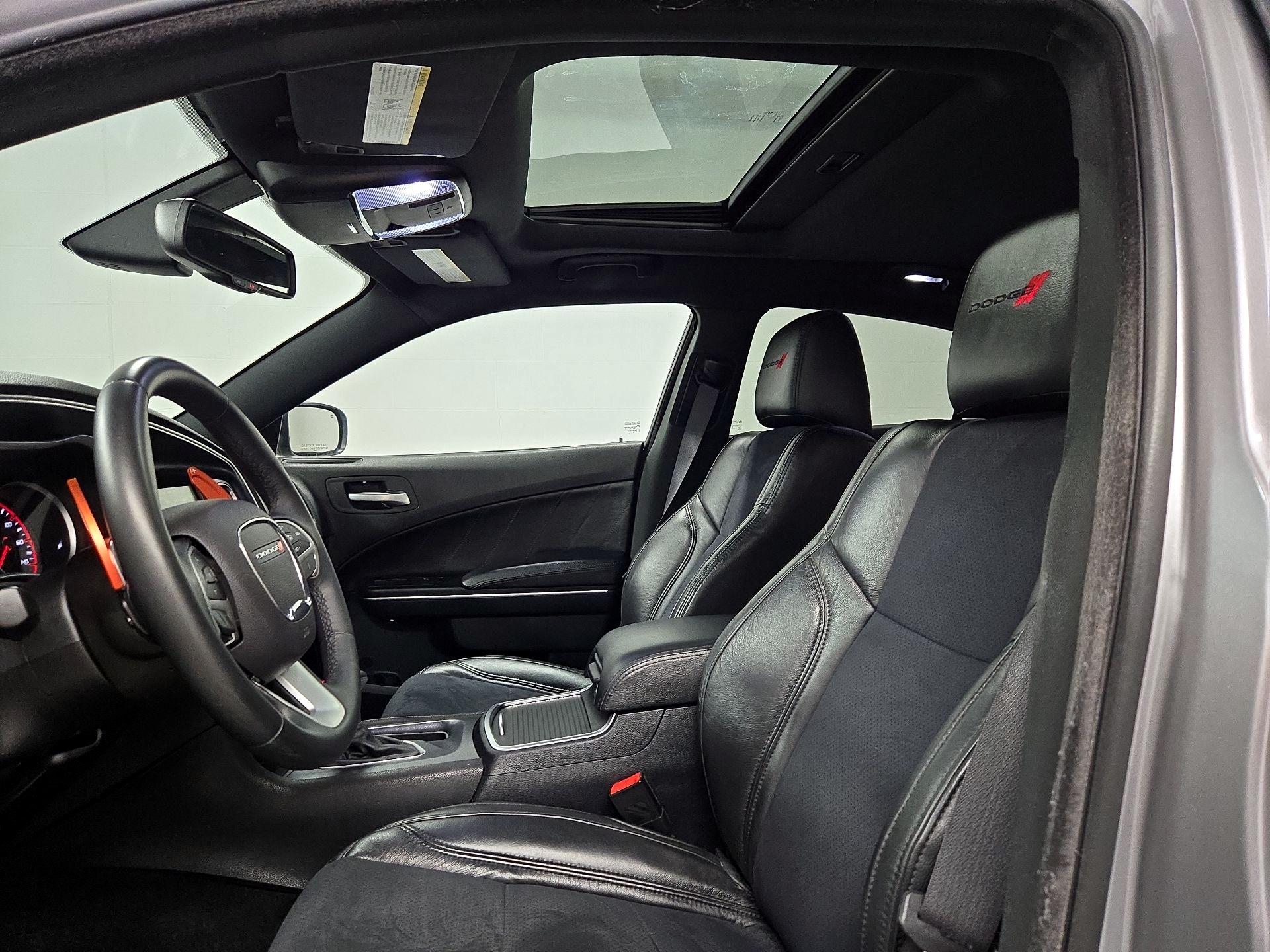 Thumbnail: 2015 Dodge Charger - 20
