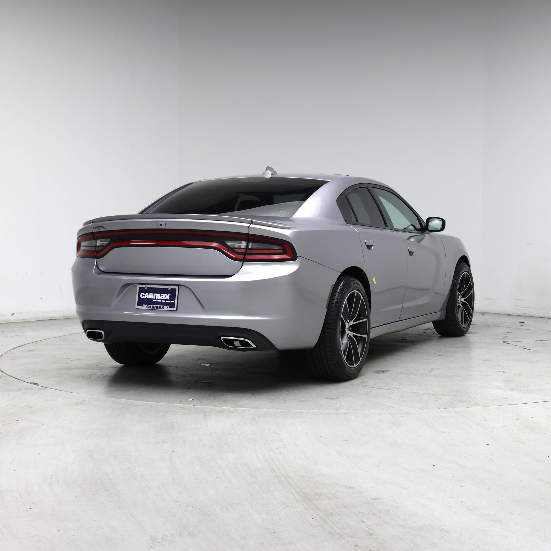 Thumbnail: 2015 Dodge Charger - 8