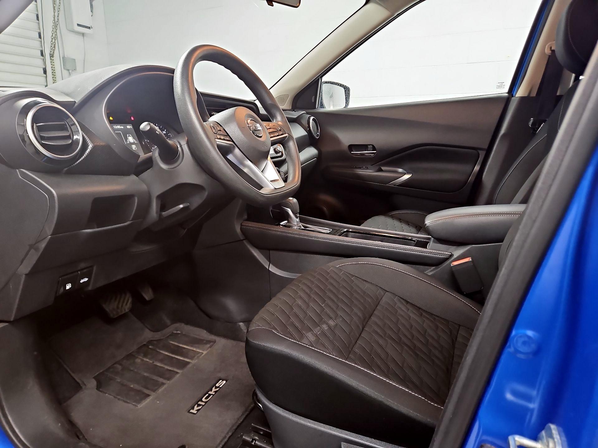 Thumbnail: 2021 Nissan Kicks - 11
