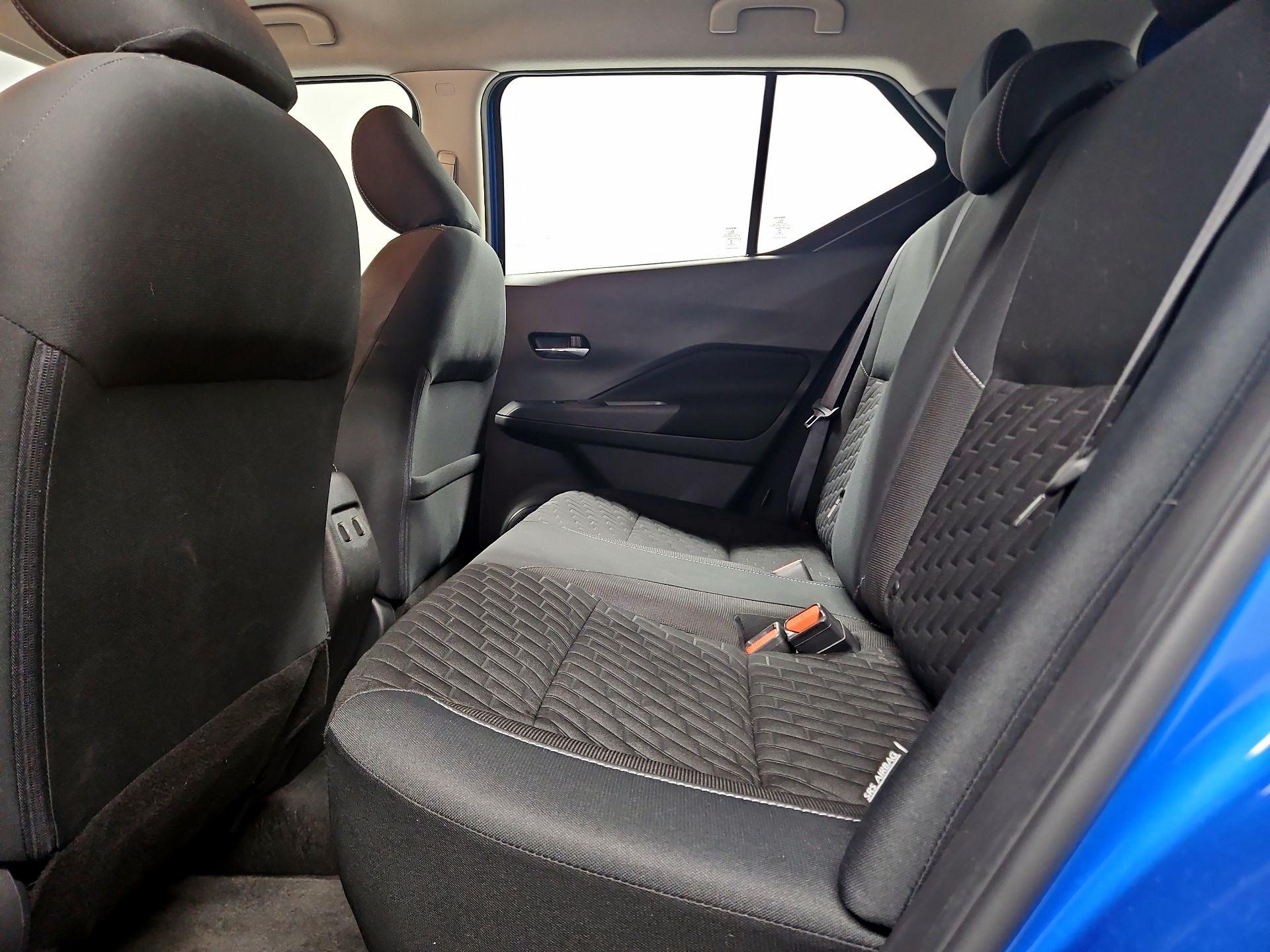 Thumbnail: 2021 Nissan Kicks - 18