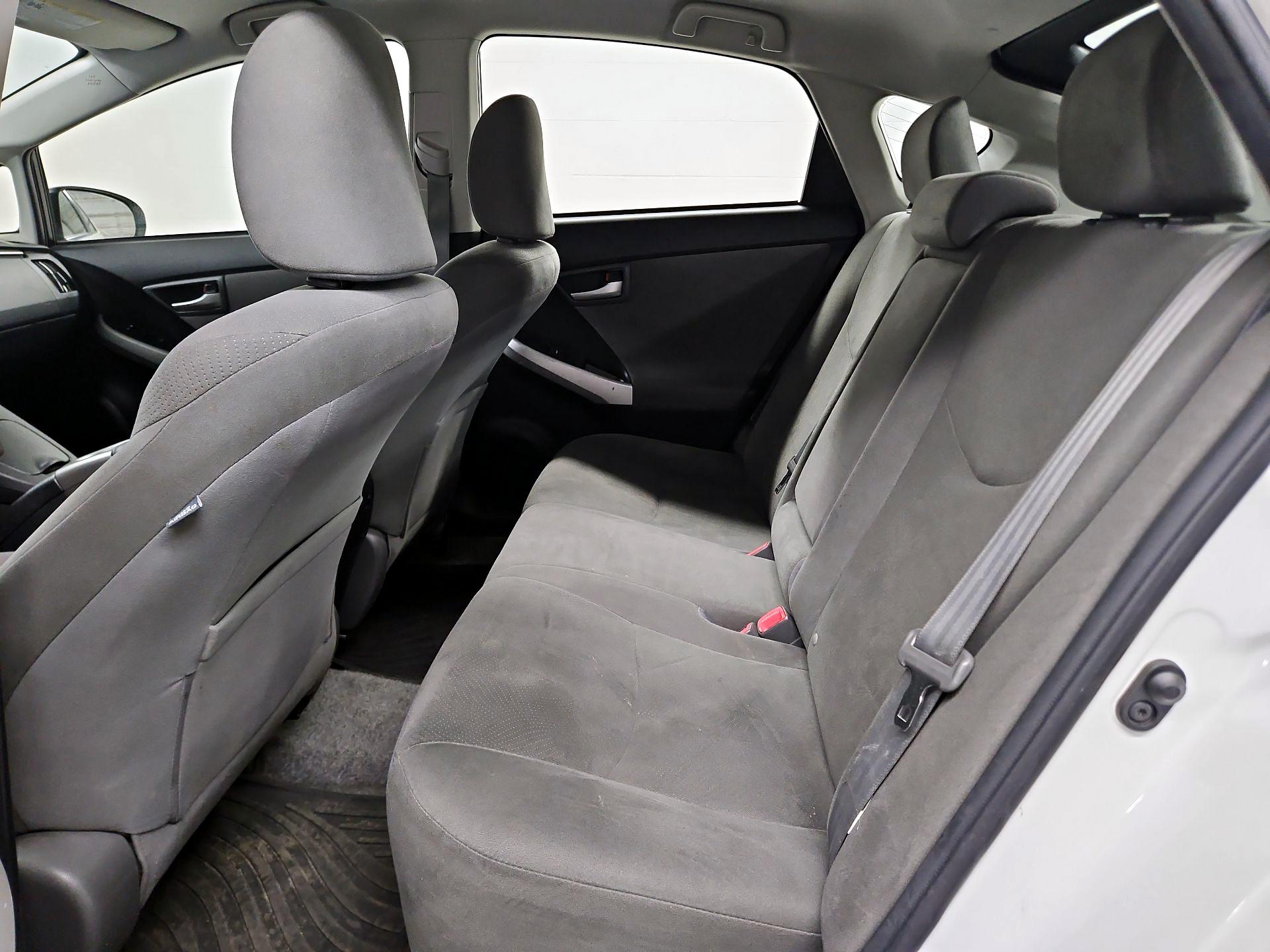 Thumbnail: 2013 Toyota Prius - 19