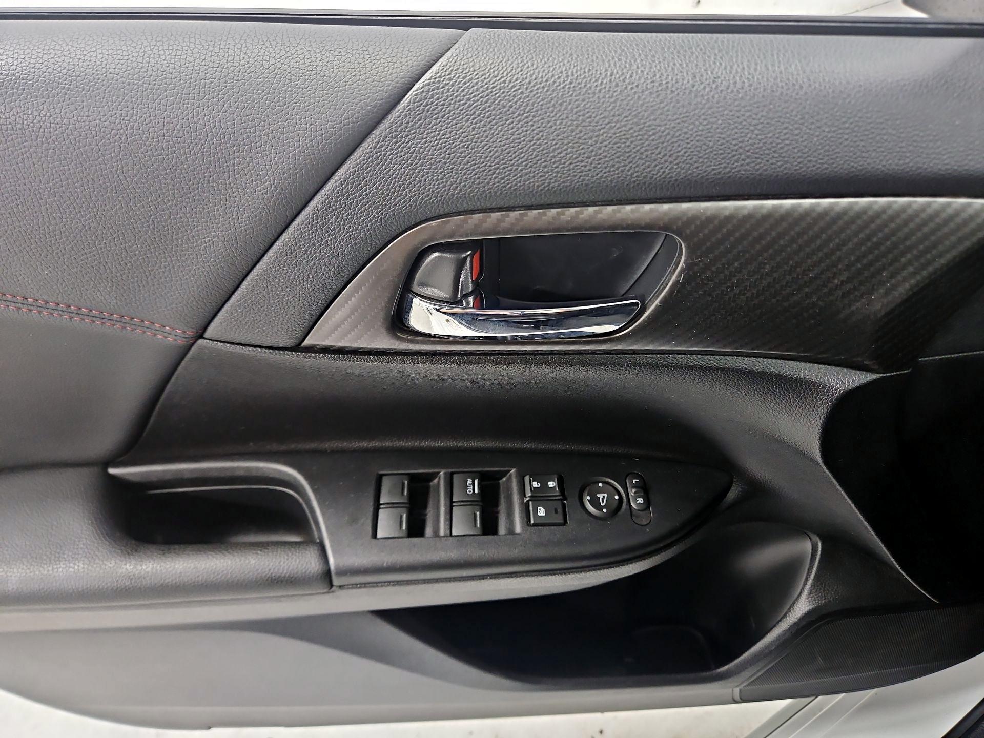 Thumbnail: 2017 Honda Accord - 12