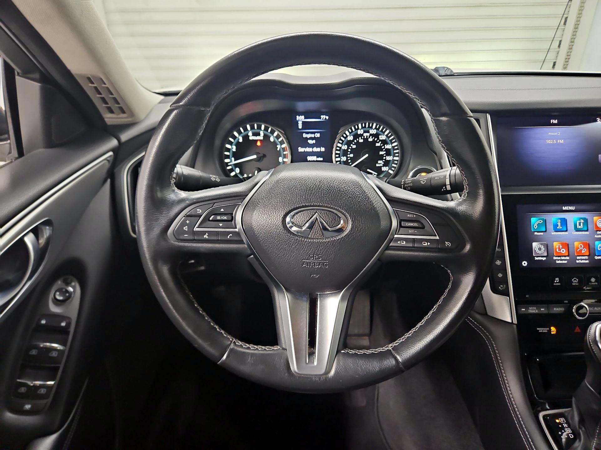 Thumbnail: 2020 INFINITI Q50 - 10
