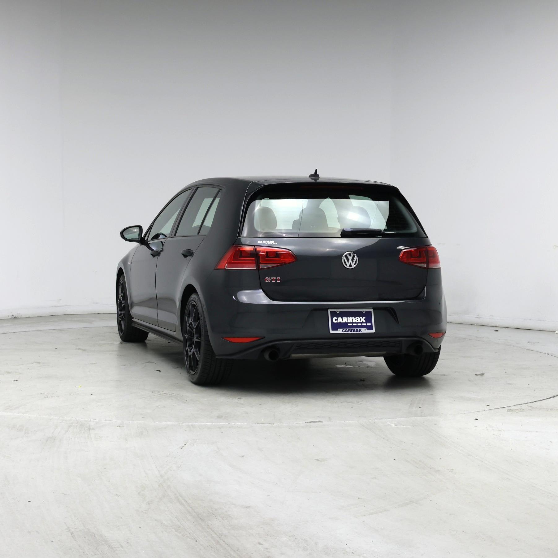 Thumbnail: 2016 Volkswagen Golf - 6