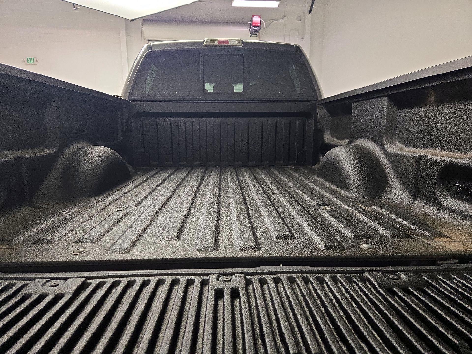 Thumbnail: 2013 Ford F-150 - 19