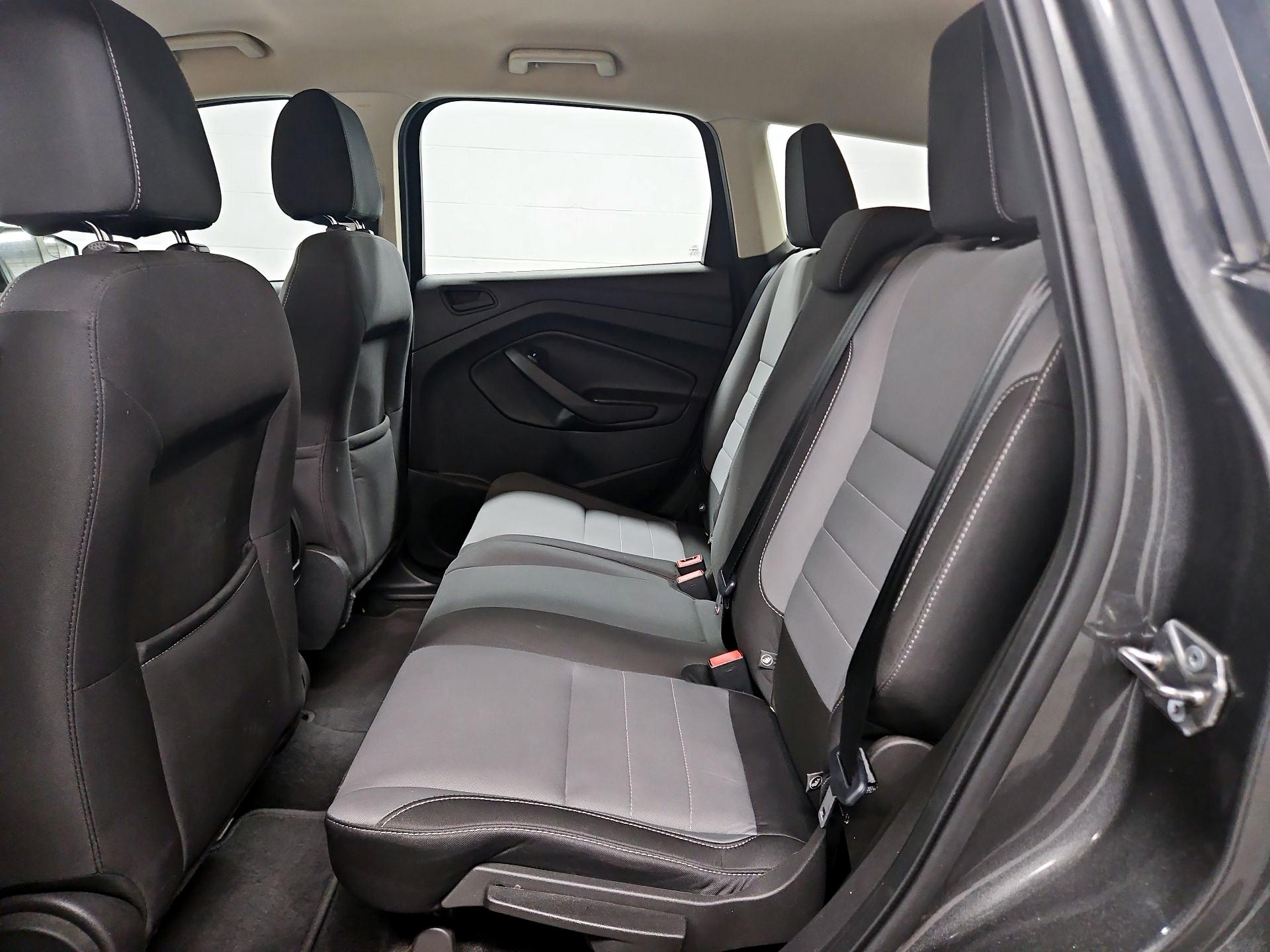Thumbnail: 2017 Ford Escape - 19