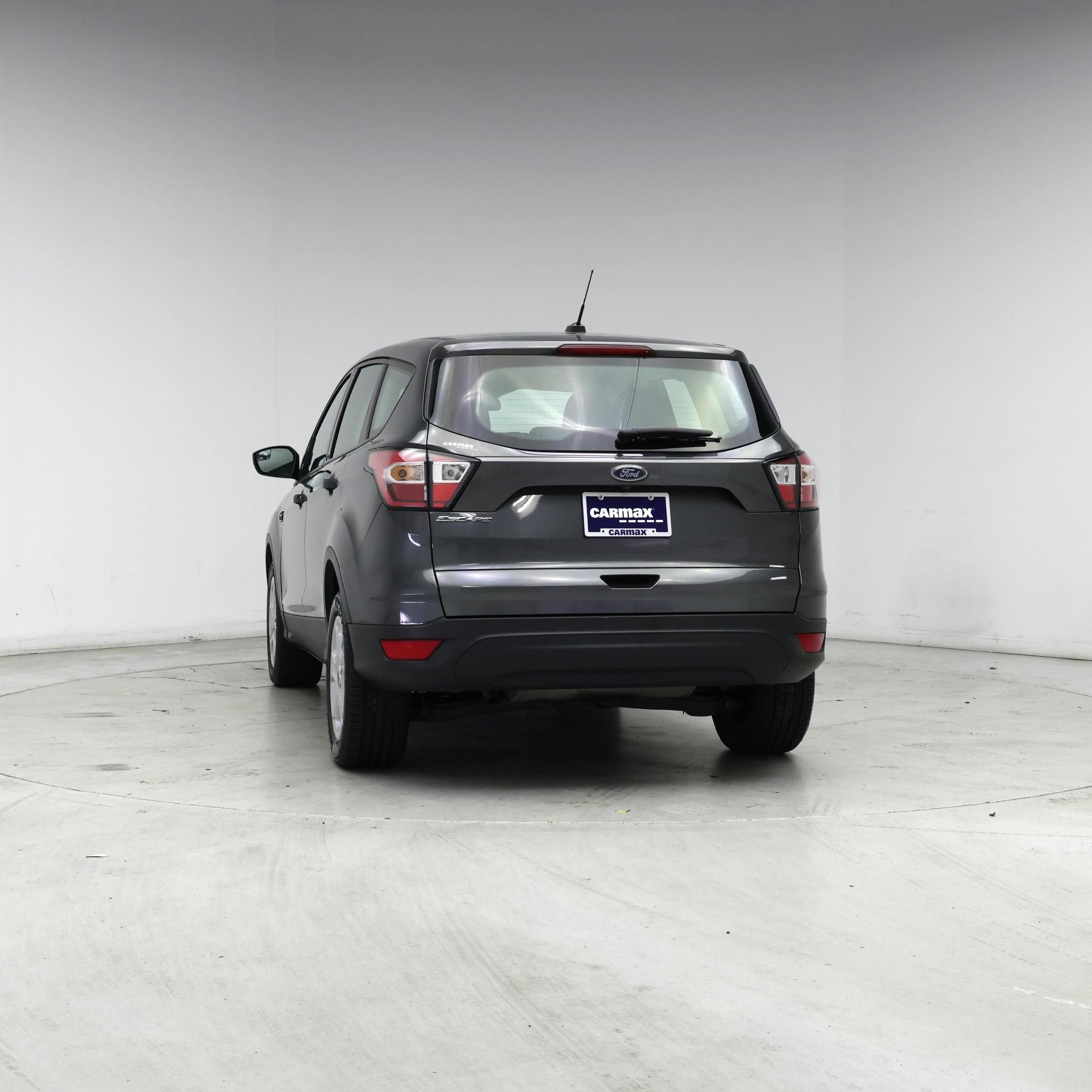 Thumbnail: 2017 Ford Escape - 6