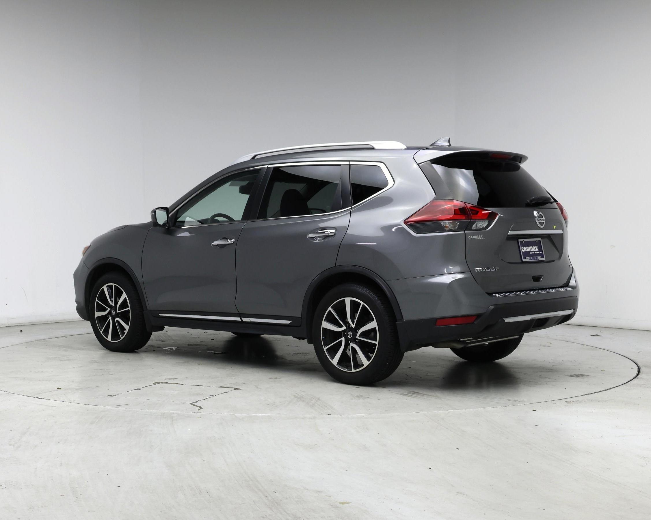 Thumbnail: 2018 Nissan Rogue - 2