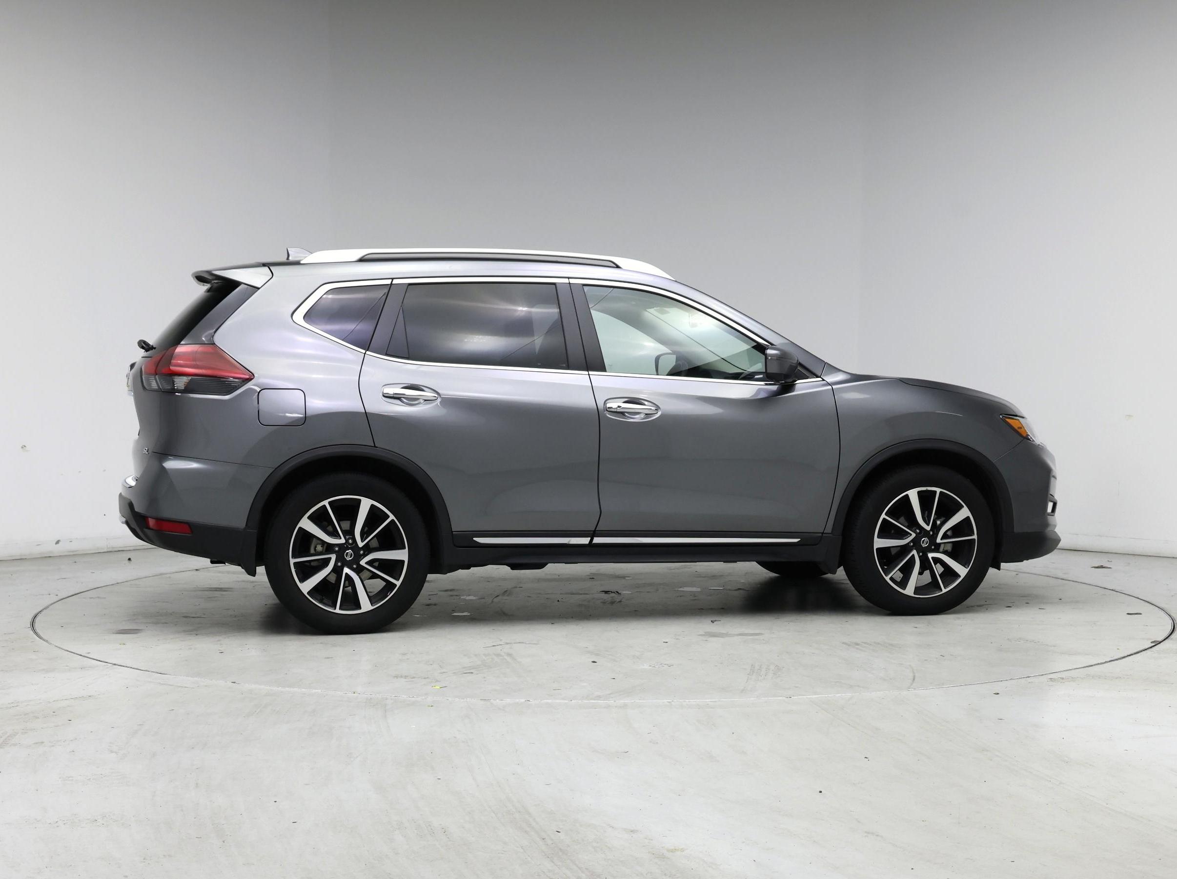 Thumbnail: 2018 Nissan Rogue - 7