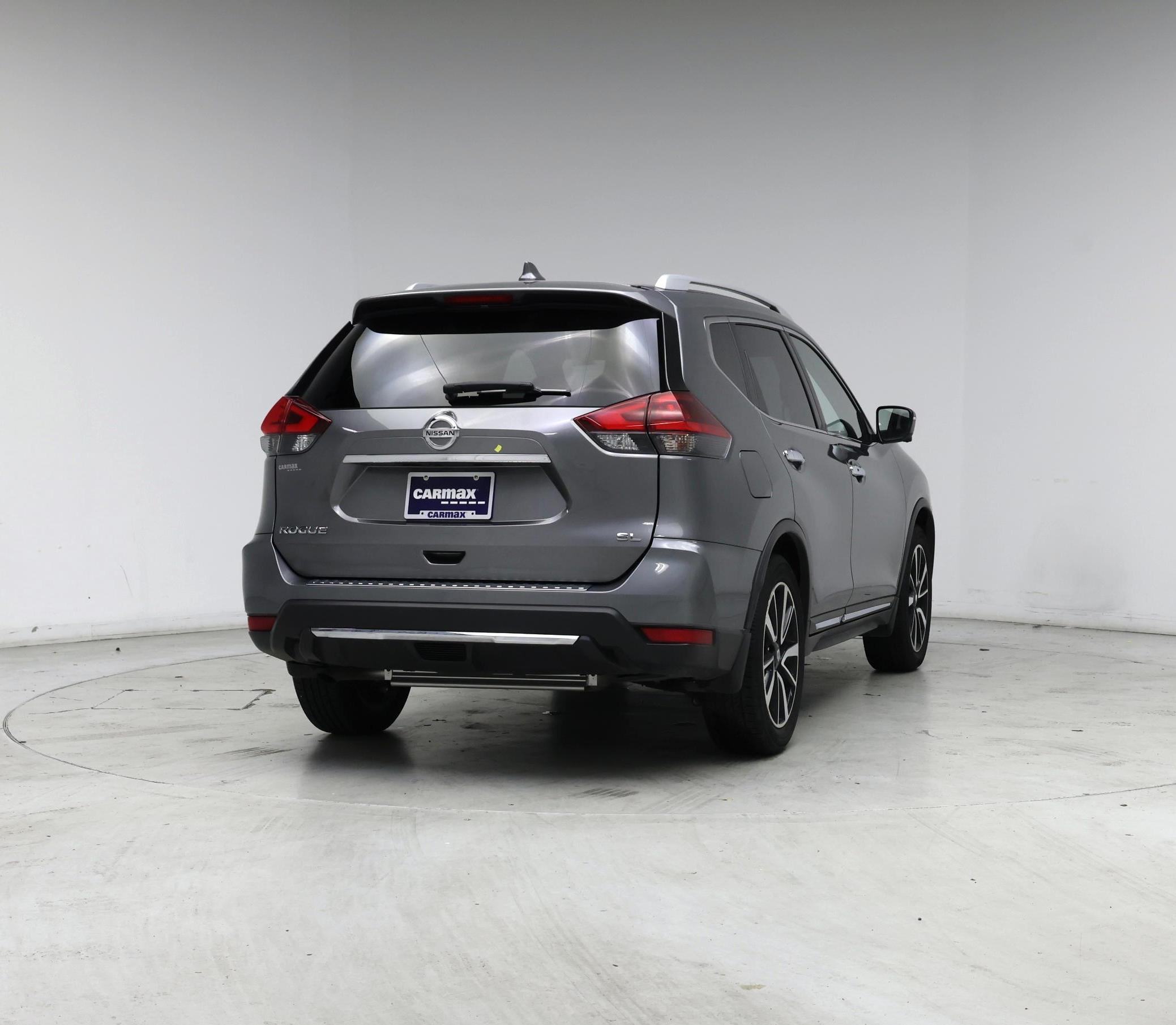 Thumbnail: 2018 Nissan Rogue - 8