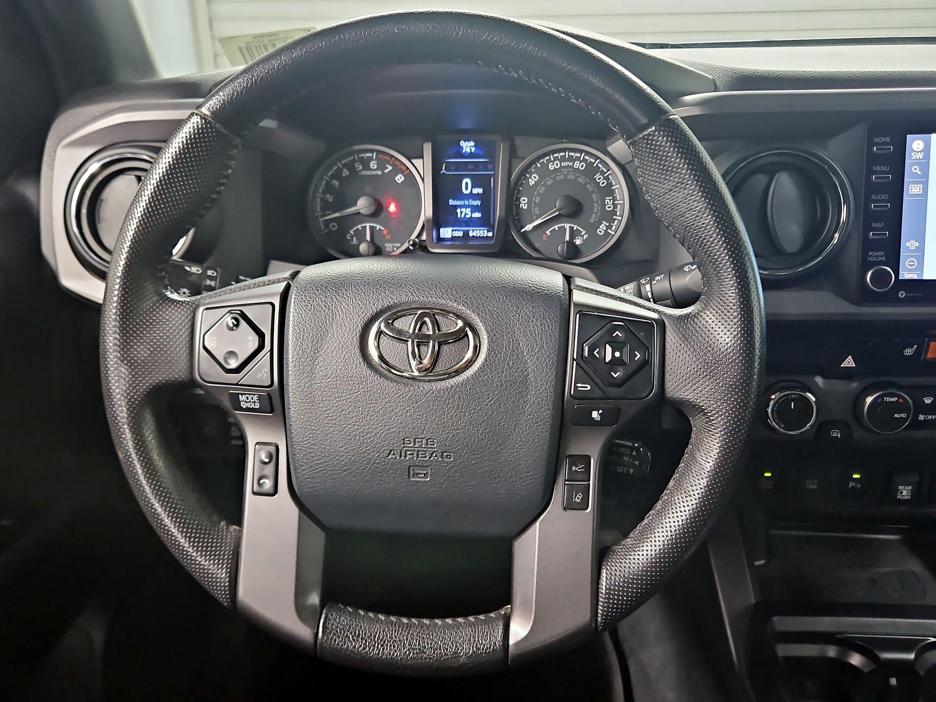 Thumbnail: 2020 Toyota Tacoma - 10