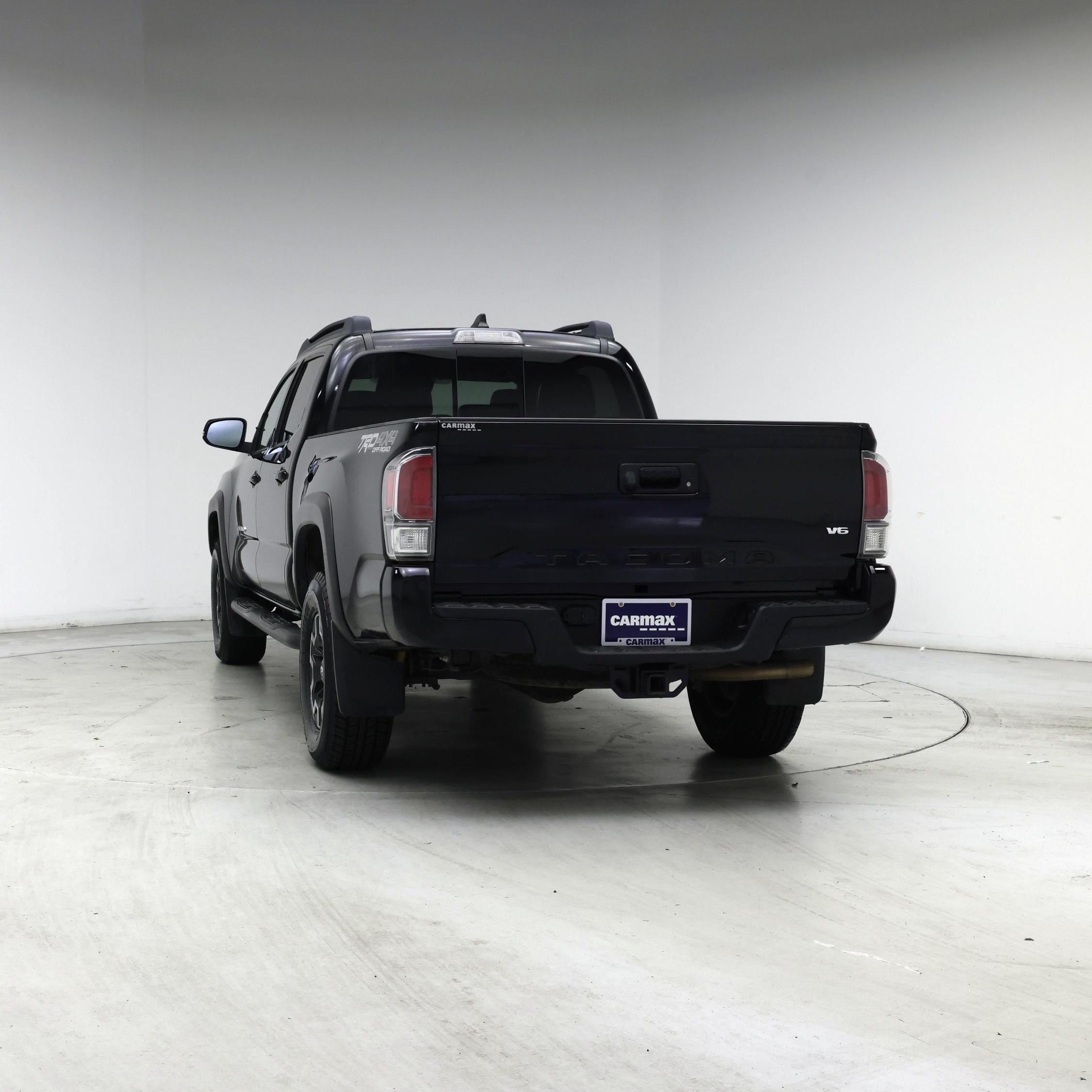 Thumbnail: 2020 Toyota Tacoma - 6