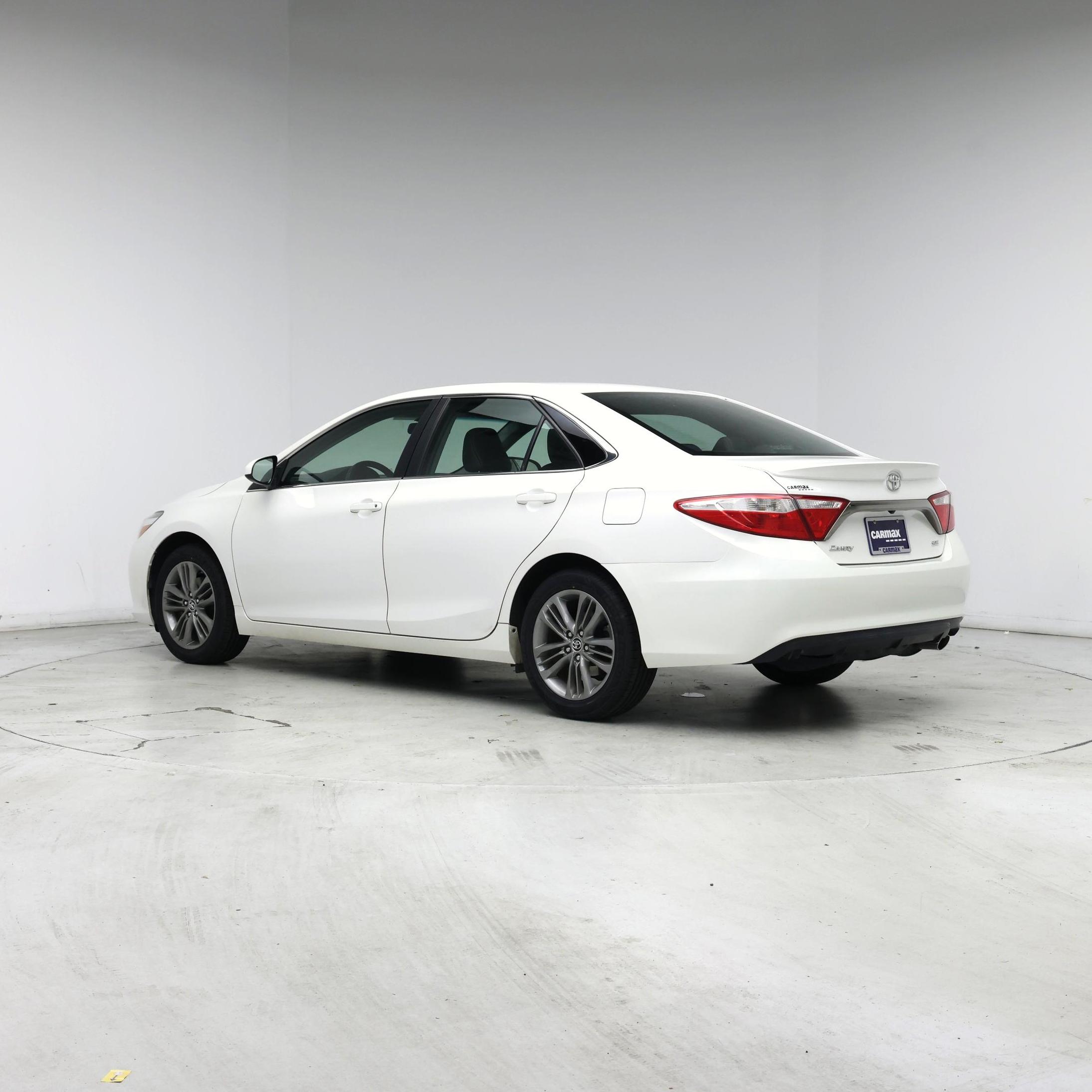 Thumbnail: 2015 Toyota Camry - 2