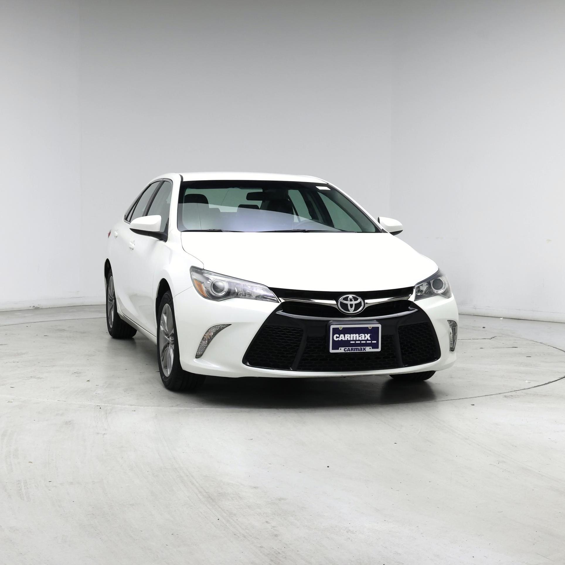 Thumbnail: 2015 Toyota Camry - 5