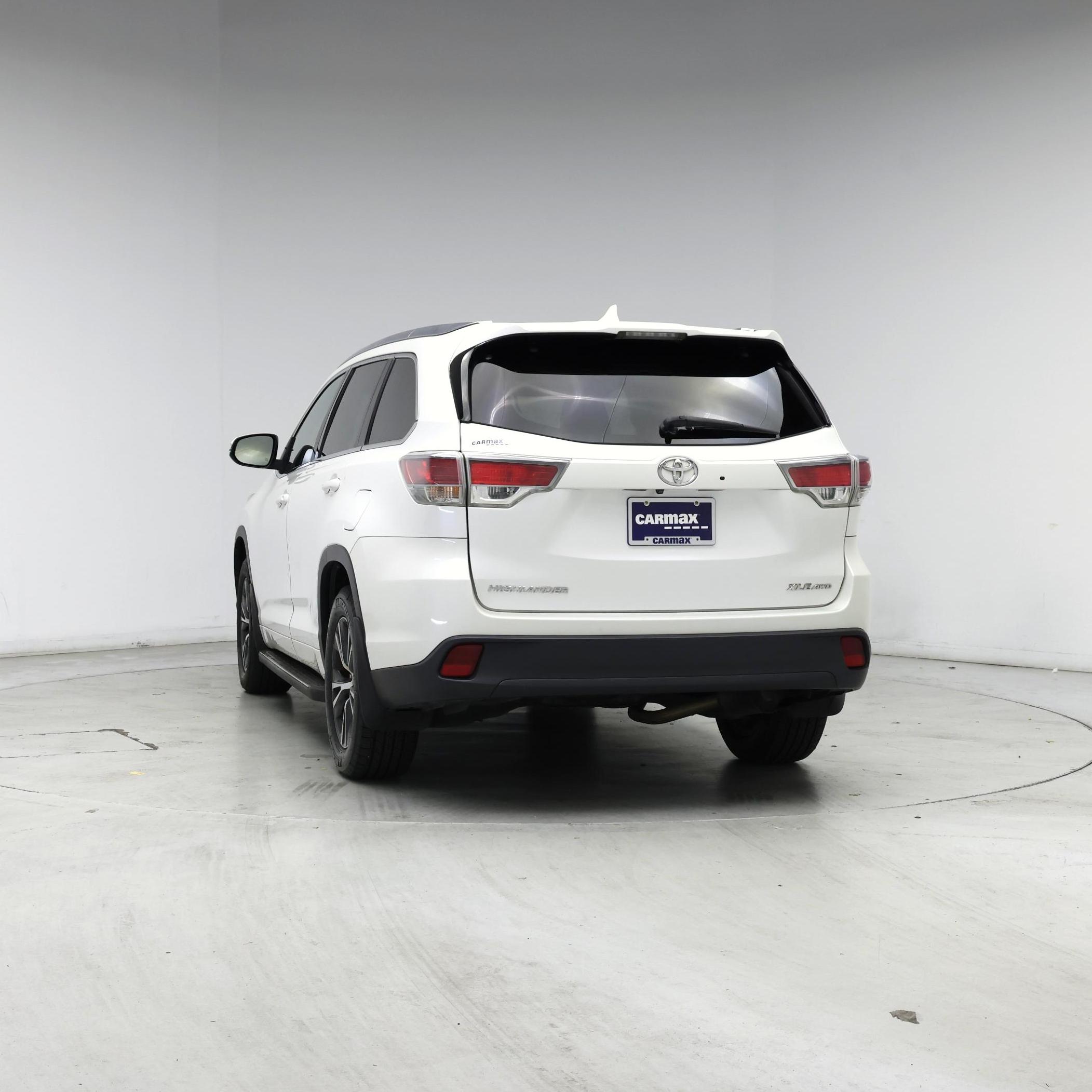 Thumbnail: 2016 Toyota Highlander - 6