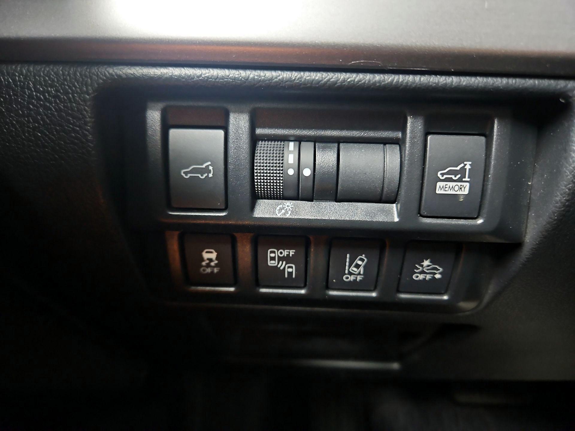 Thumbnail: 2019 Subaru Outback - 13