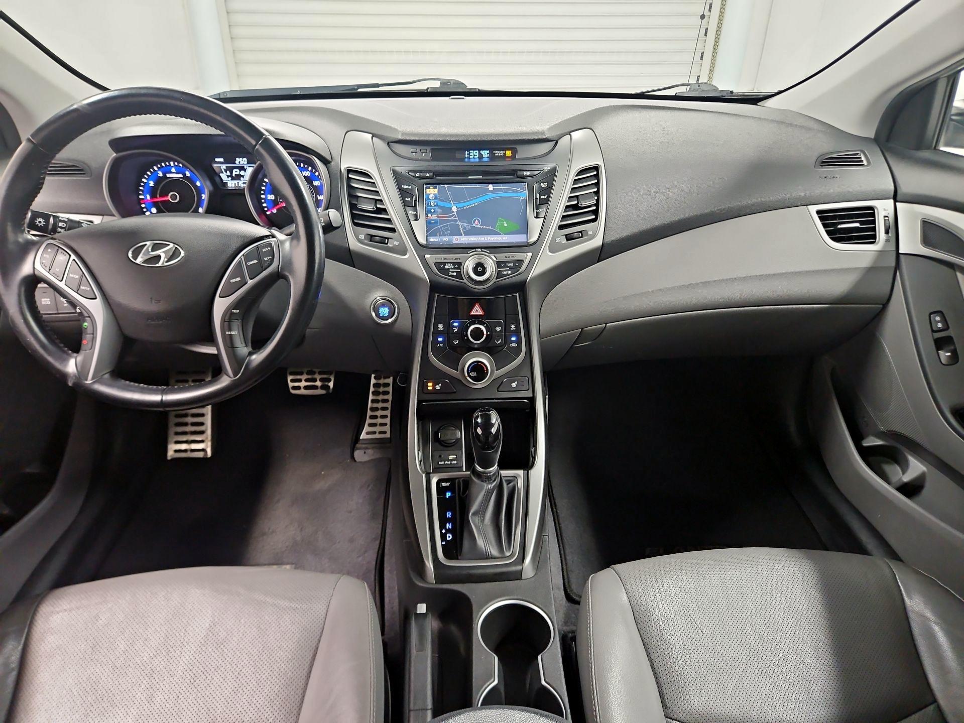 Thumbnail: 2015 Hyundai Elantra - 9
