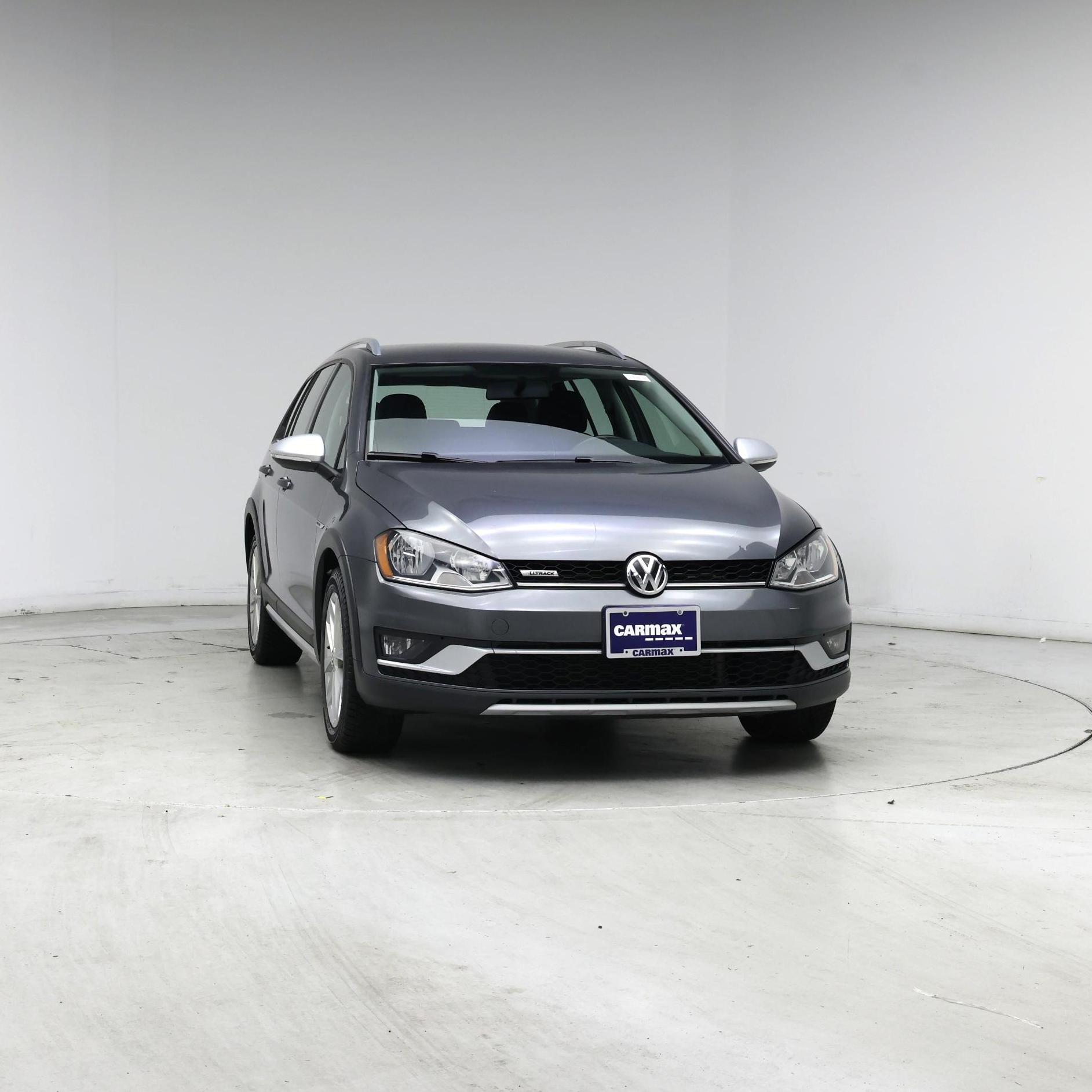 Thumbnail: 2017 Volkswagen Golf - 5