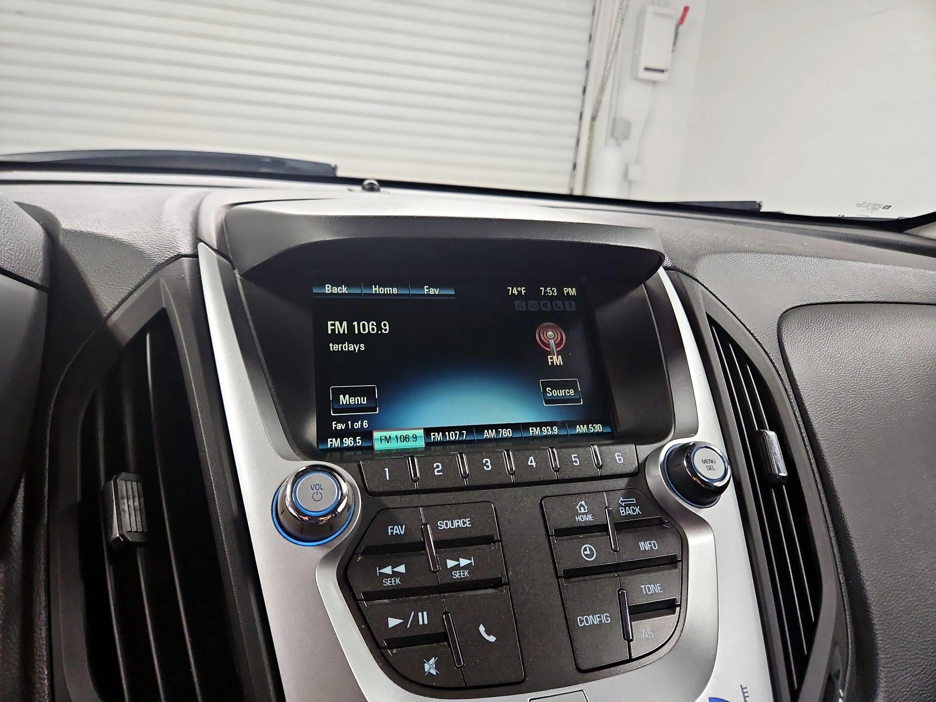Thumbnail: 2017 Chevrolet Equinox - 14