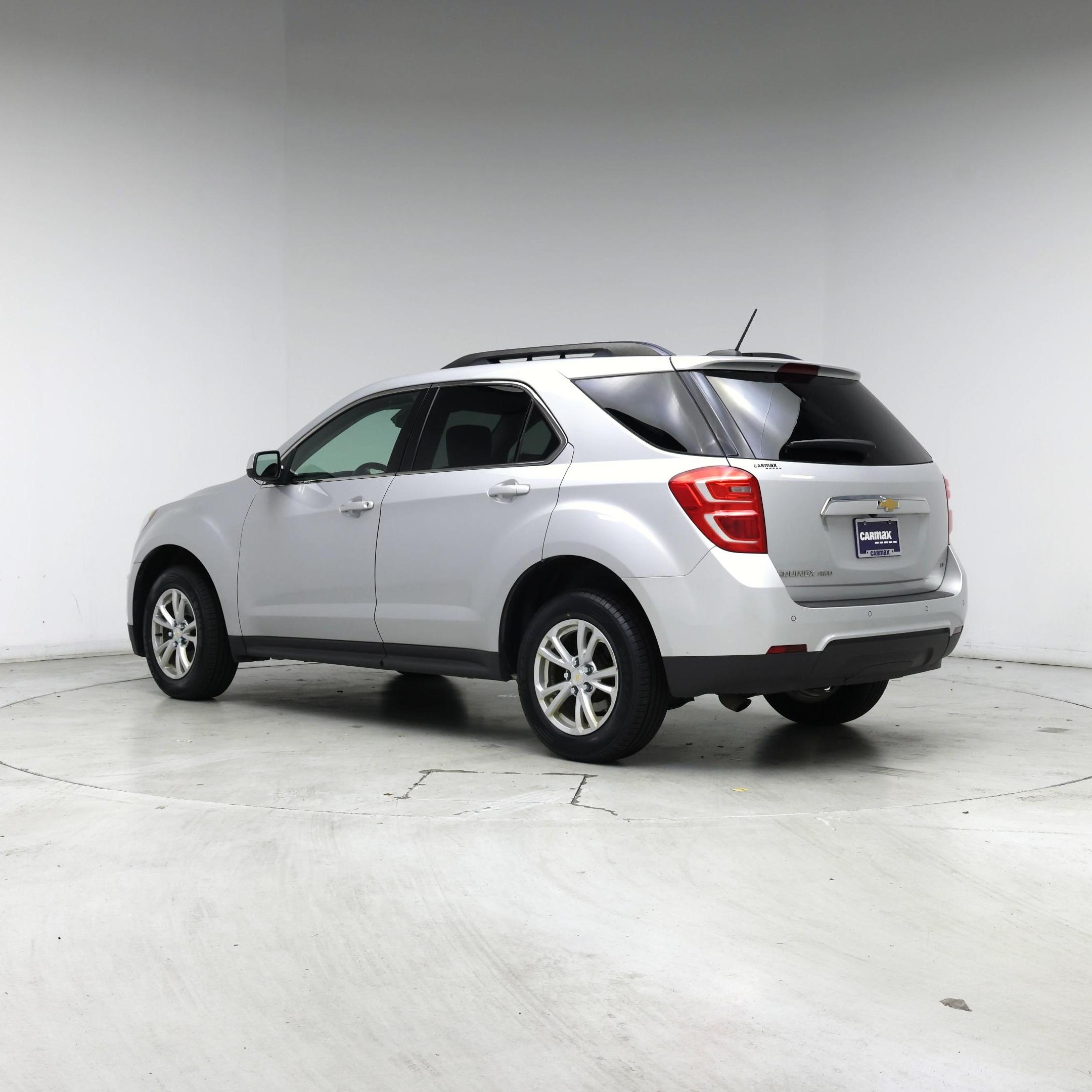 Thumbnail: 2017 Chevrolet Equinox - 2