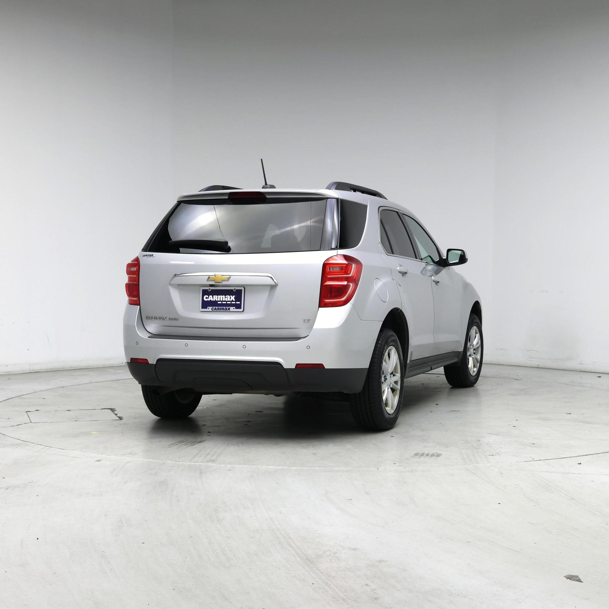 Thumbnail: 2017 Chevrolet Equinox - 8