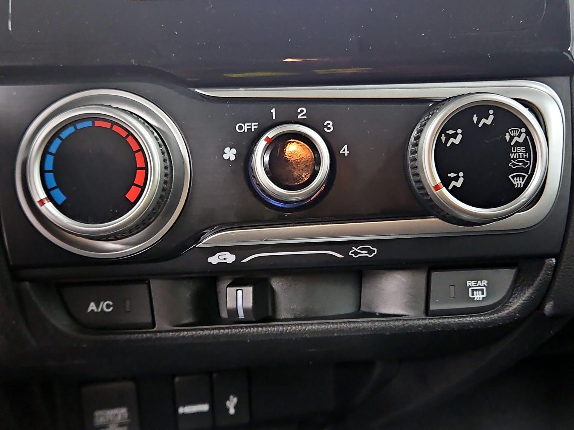 Thumbnail: 2015 Honda Fit - 16