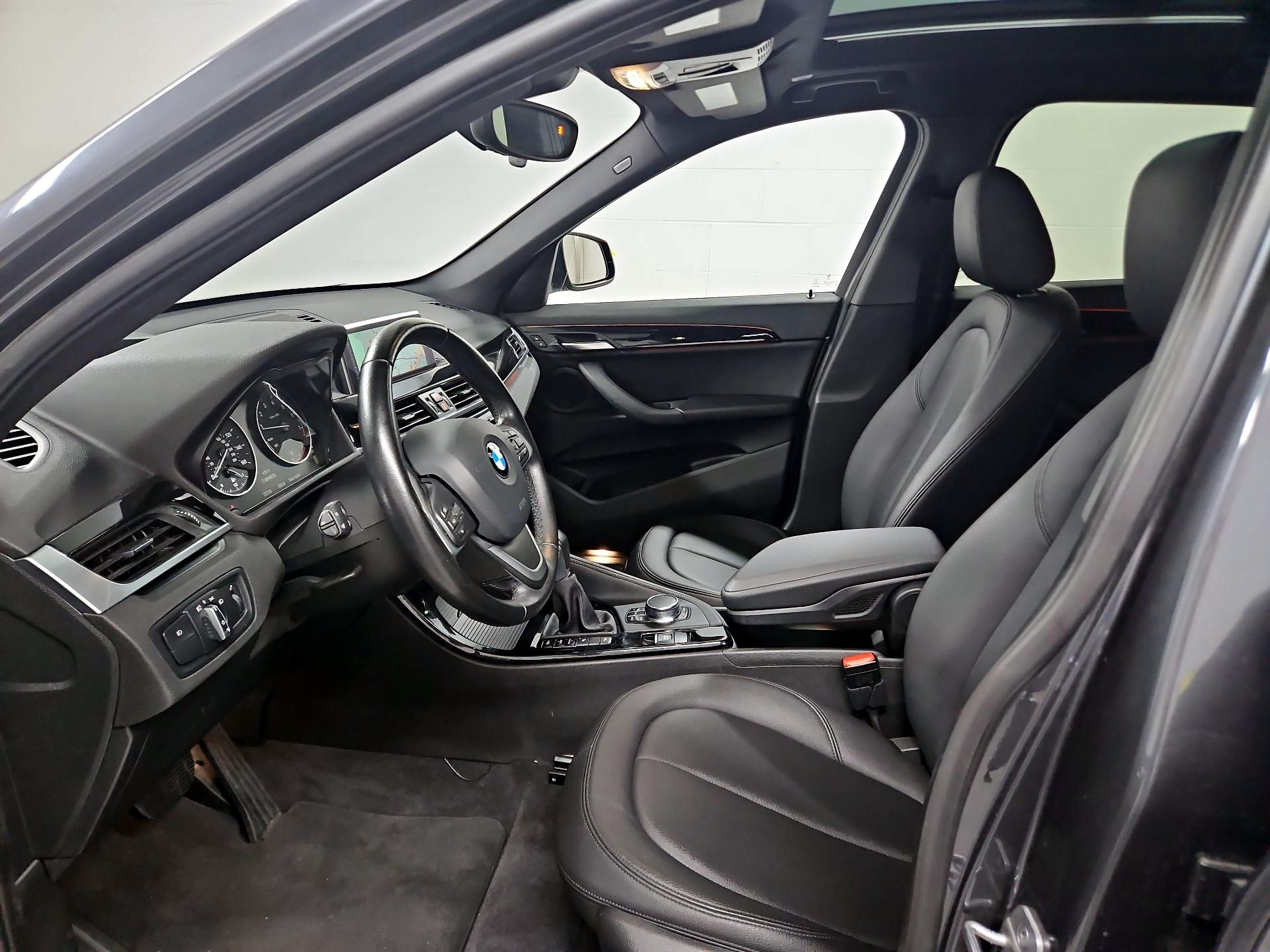 Thumbnail: 2016 BMW X1 - 11