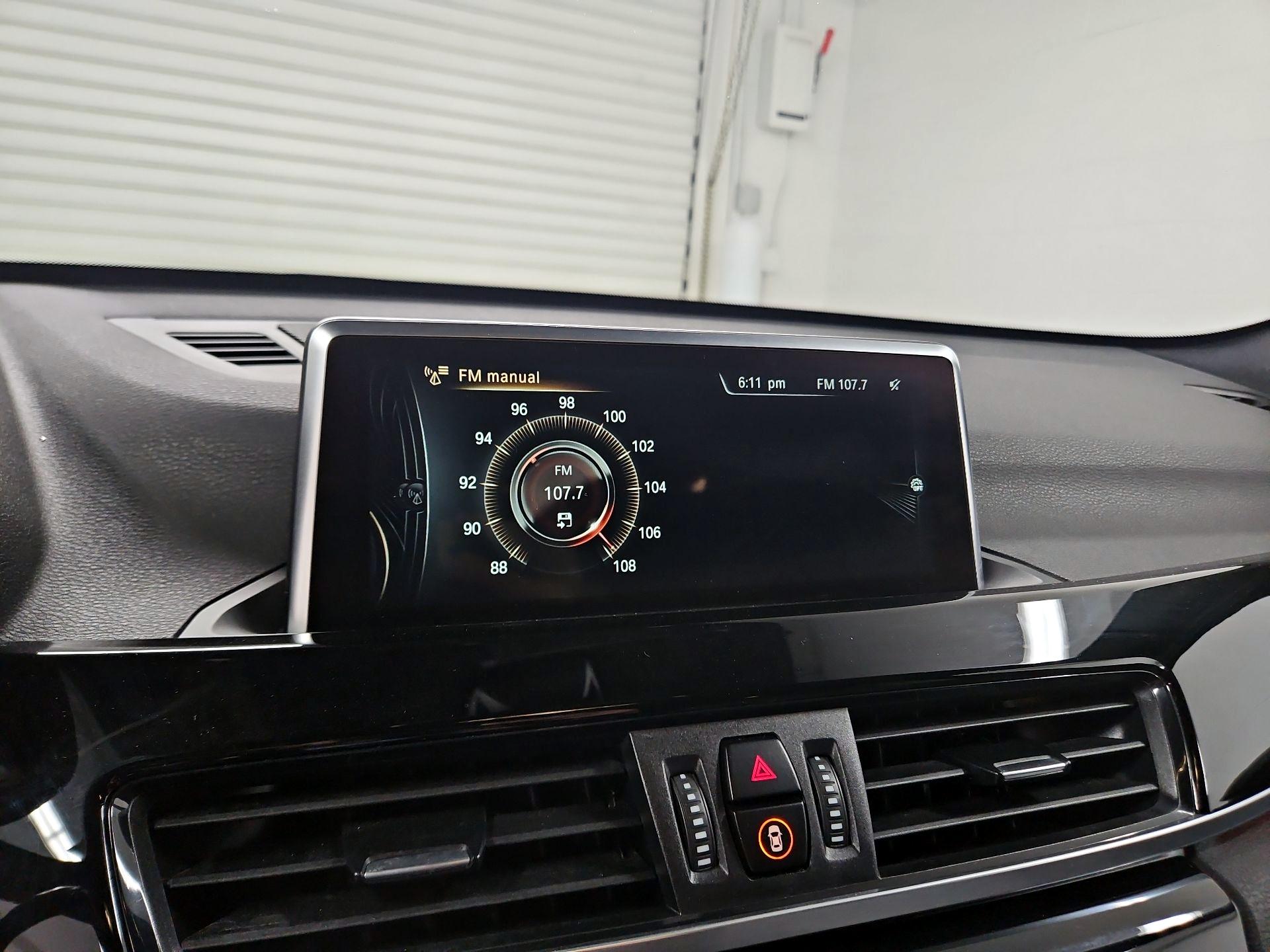Thumbnail: 2016 BMW X1 - 16