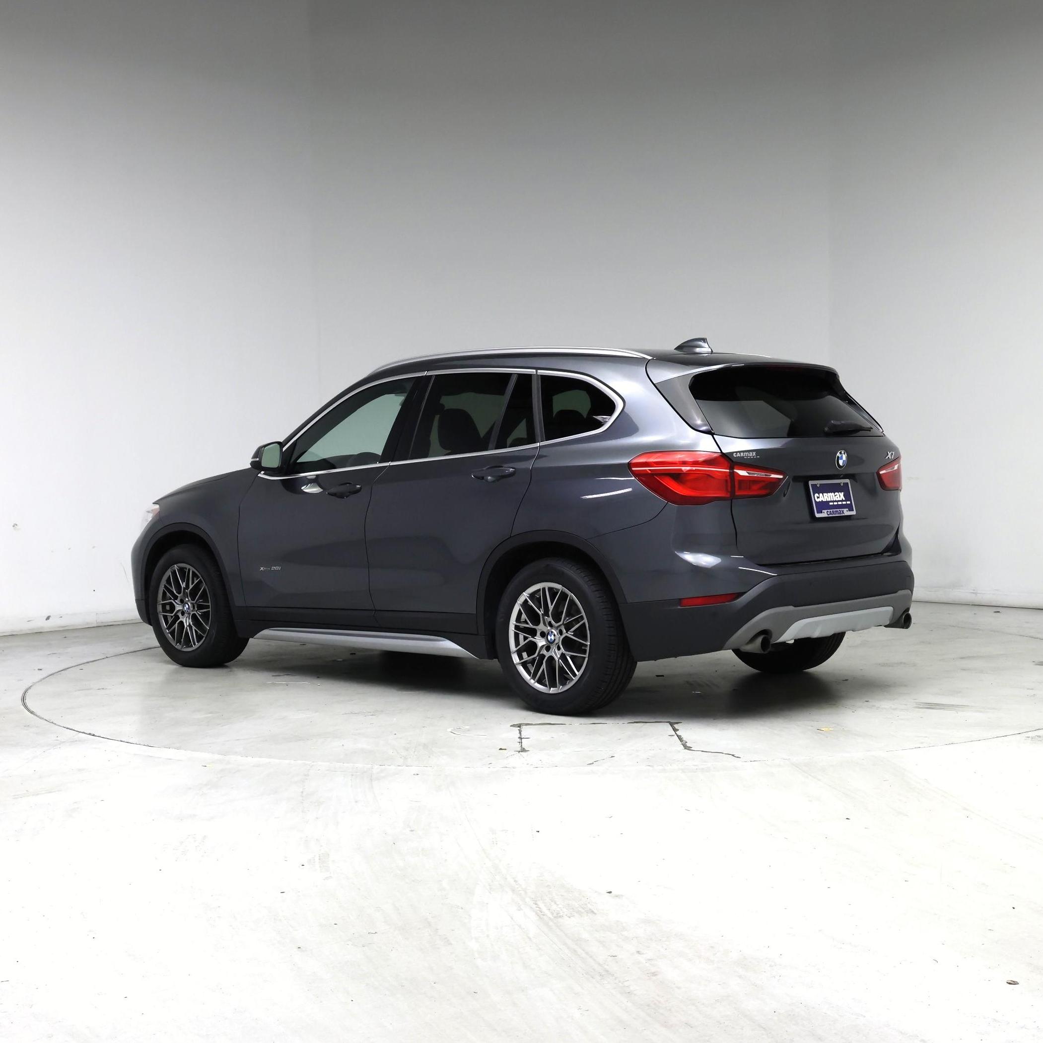 Thumbnail: 2016 BMW X1 - 2