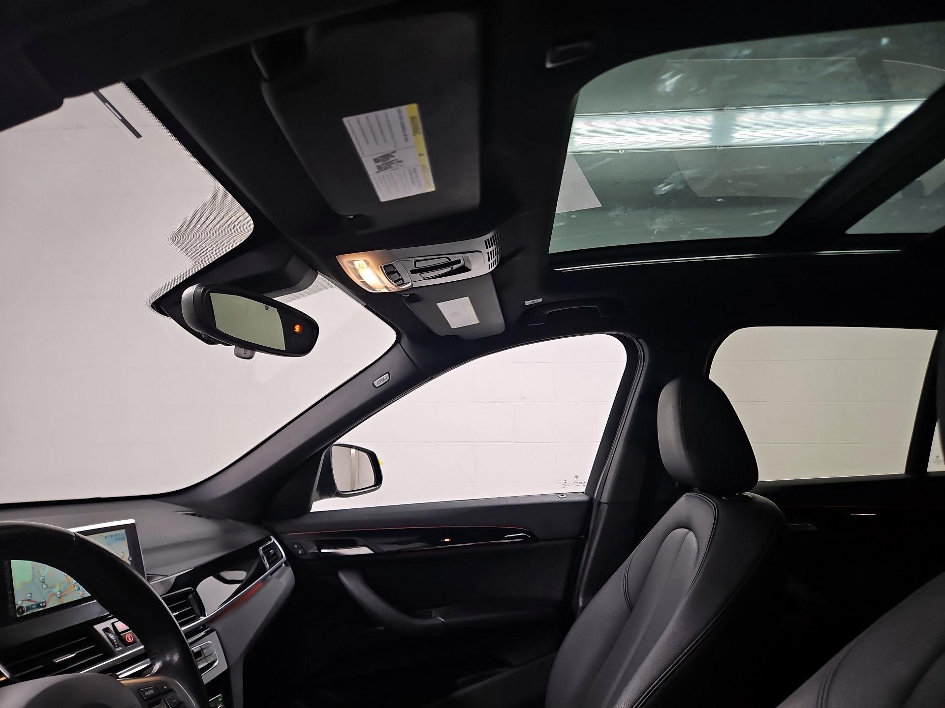 Thumbnail: 2016 BMW X1 - 20