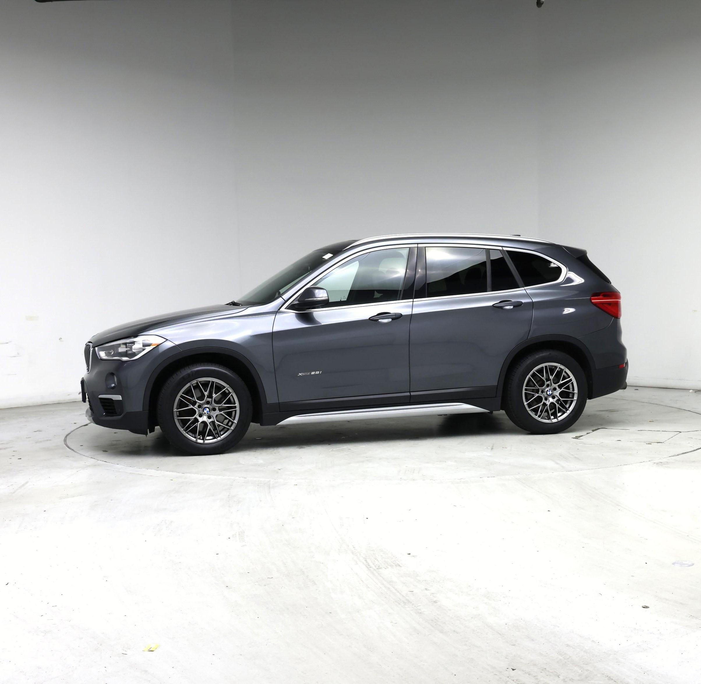 Thumbnail: 2016 BMW X1 - 3