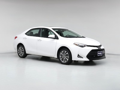 White 2019 Toyota Corolla XLE