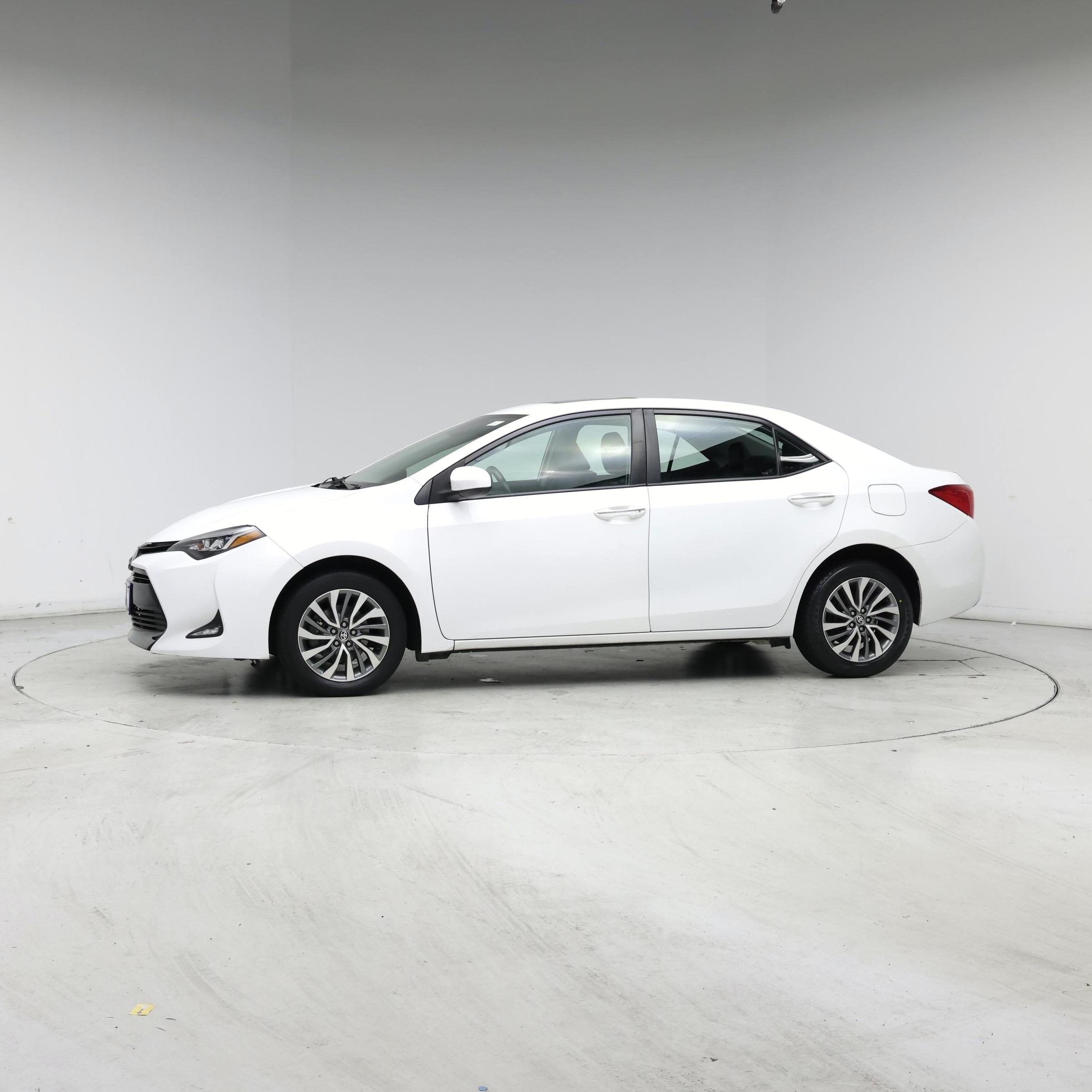 Thumbnail: 2019 Toyota Corolla - 3