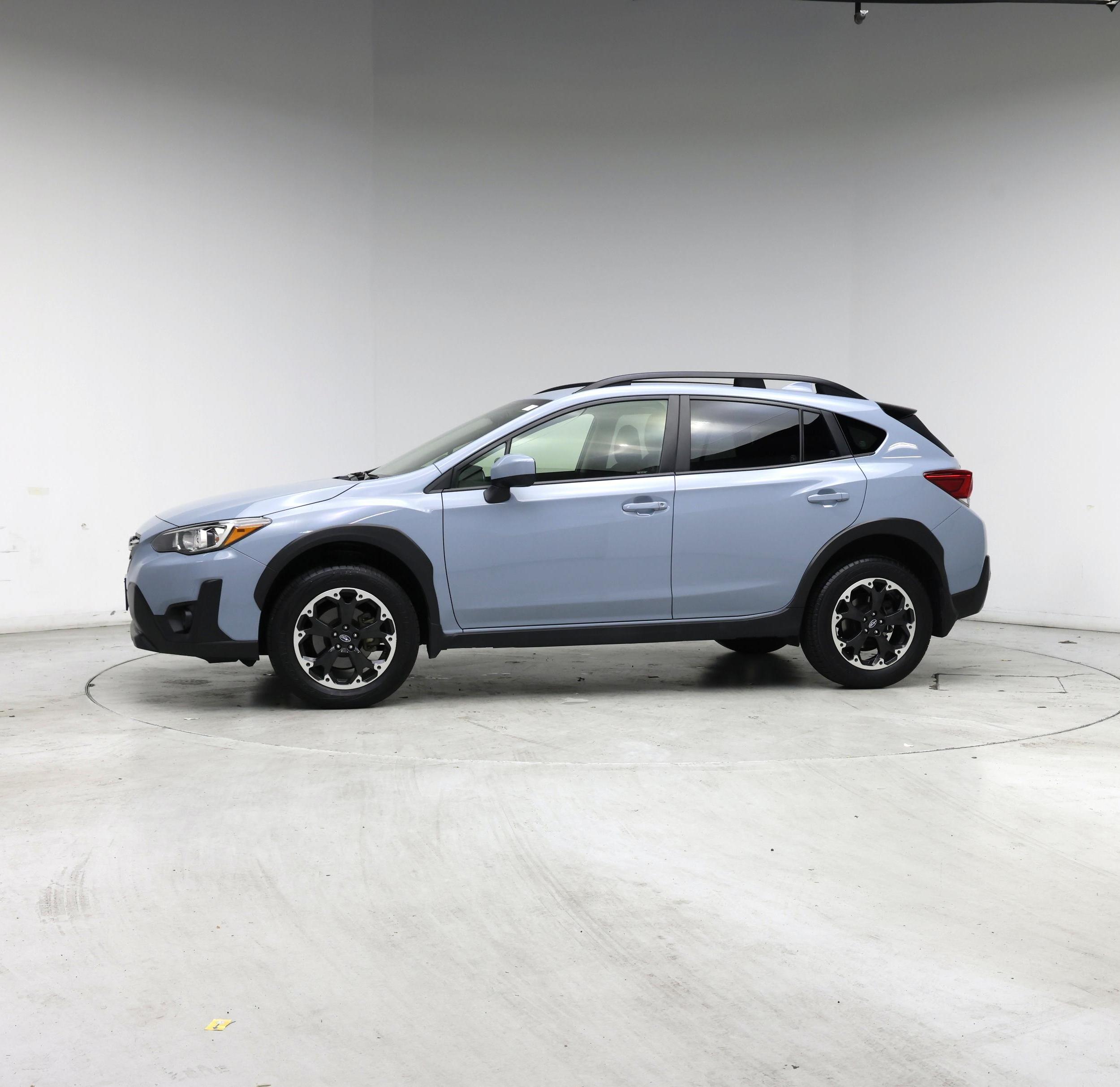 Thumbnail: 2022 Subaru Crosstrek - 3