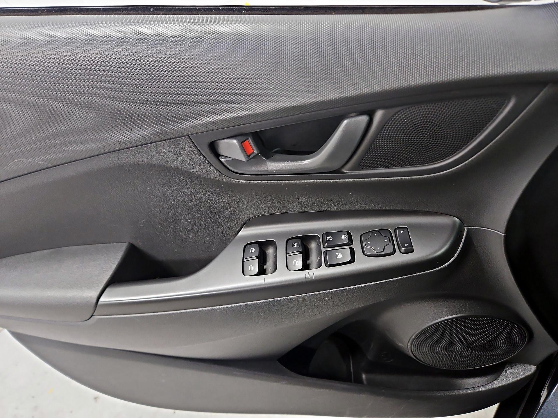 Thumbnail: 2019 Hyundai Kona - 12