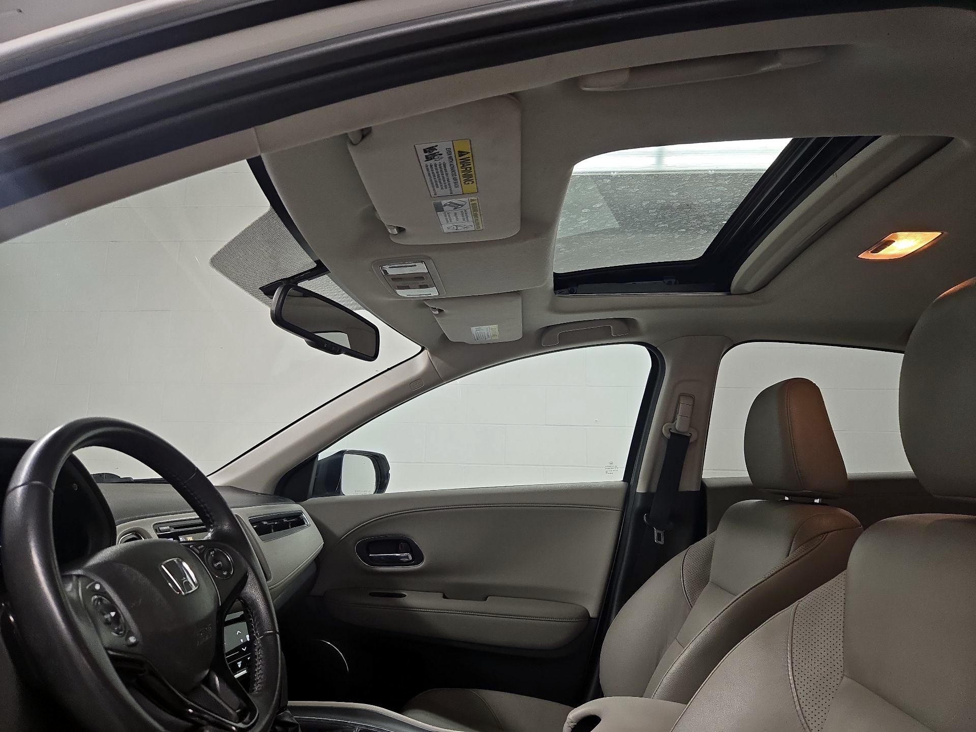 Thumbnail: 2016 Honda HR-V - 19