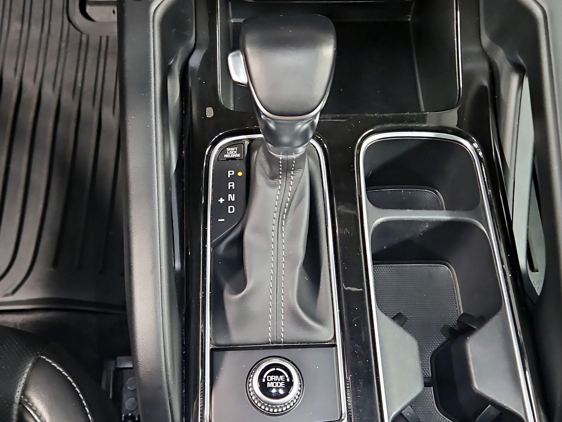 Thumbnail: 2020 Kia Telluride - 17
