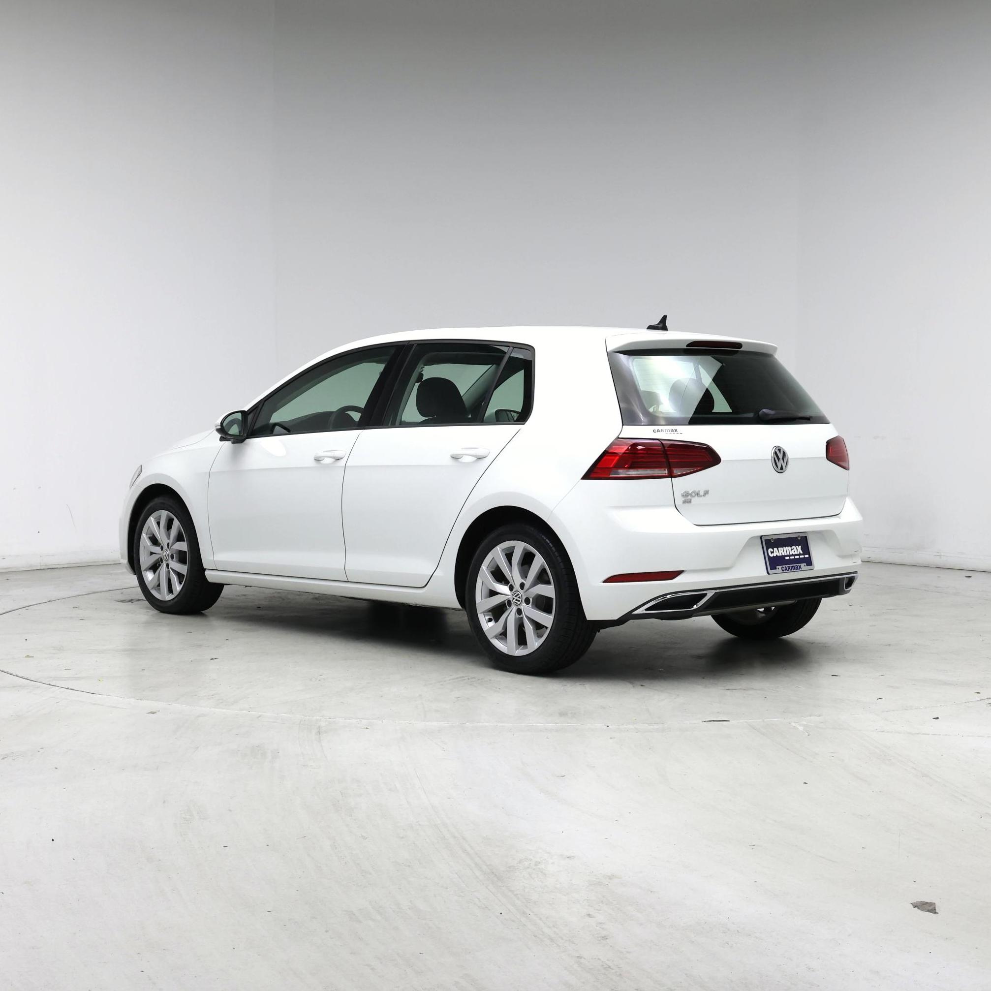 Thumbnail: 2019 Volkswagen Golf - 2
